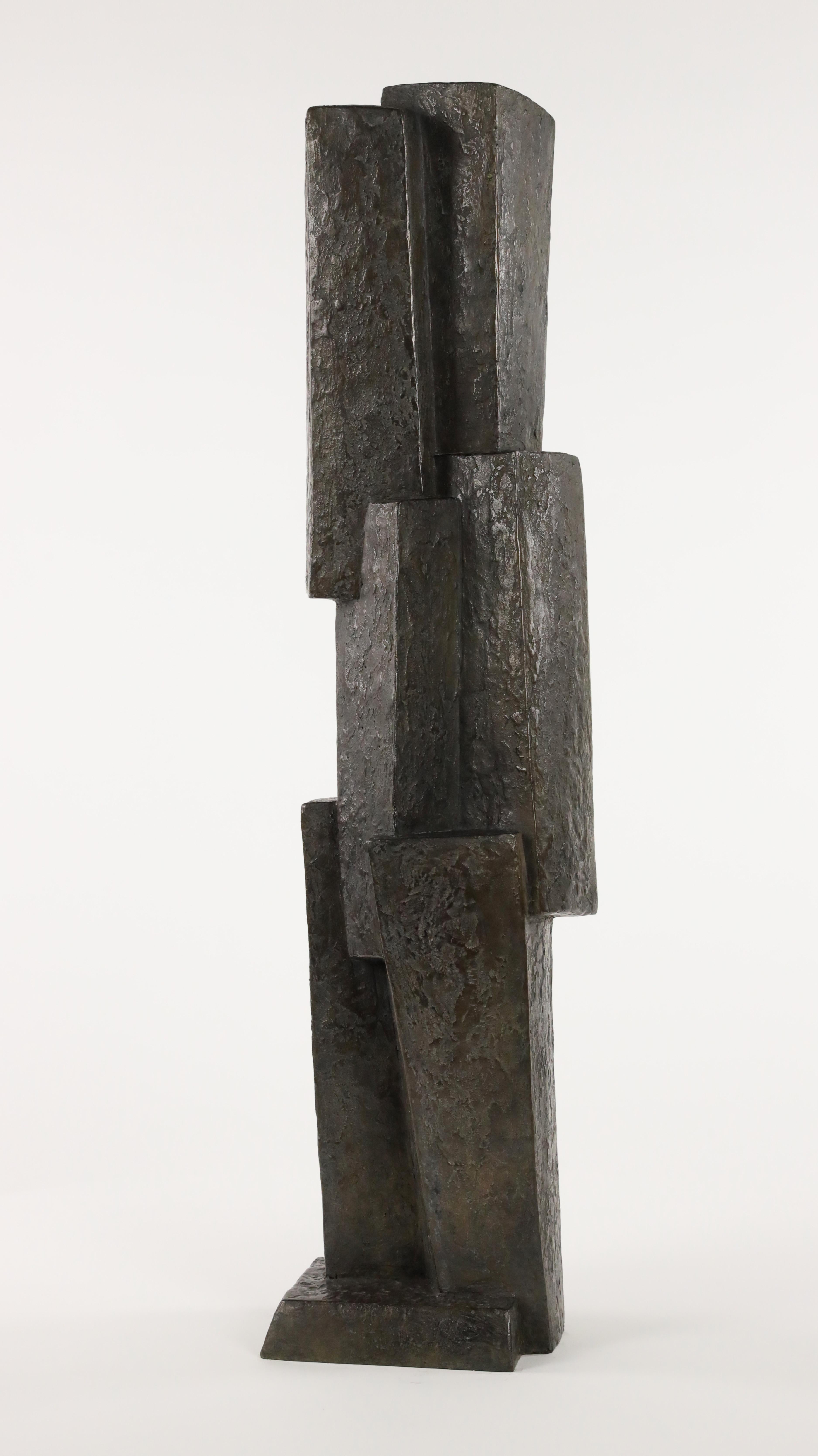 Unity III de Delphine Brabant - Sculpture géométrique abstraite, colonne en bronze en vente 8