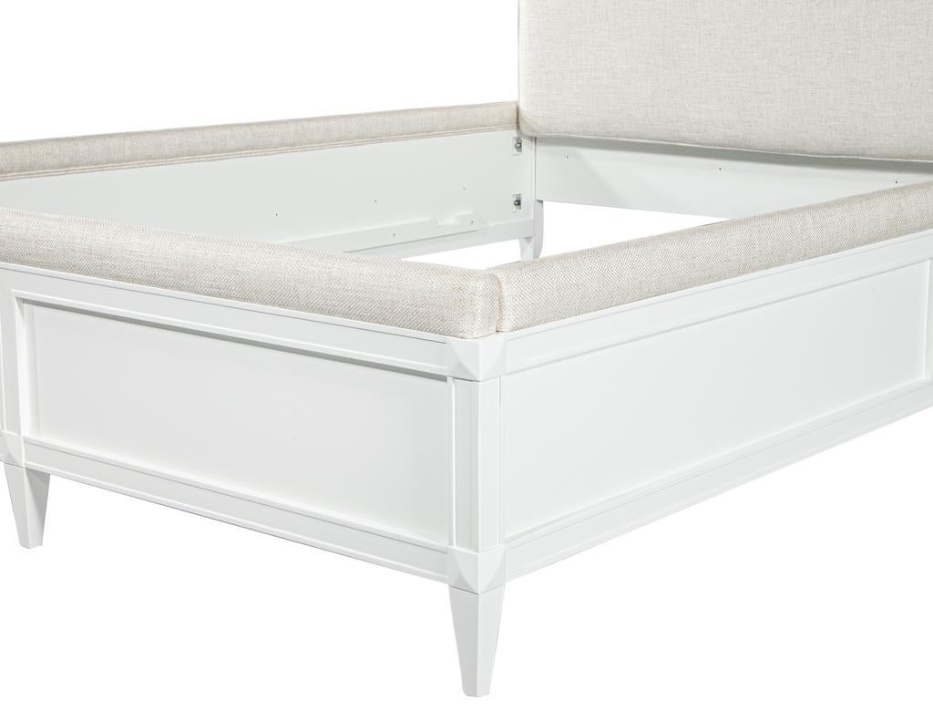 Cadre de lit Queen Size de Delphine par Baker Furniture en vente 5
