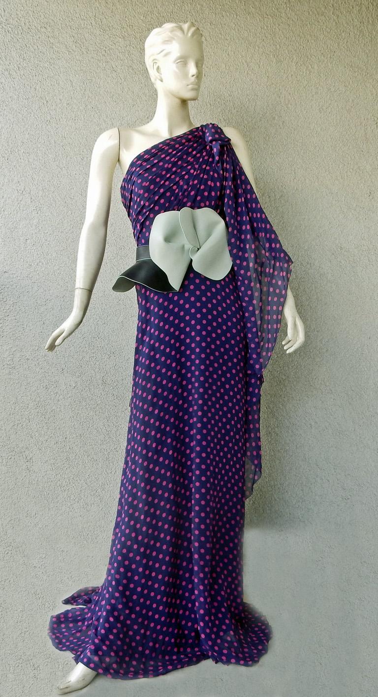 Delpozo Dreamy One-Shoulder Polka Dot Dramatic Silk Chiffon Gown For Sale 3