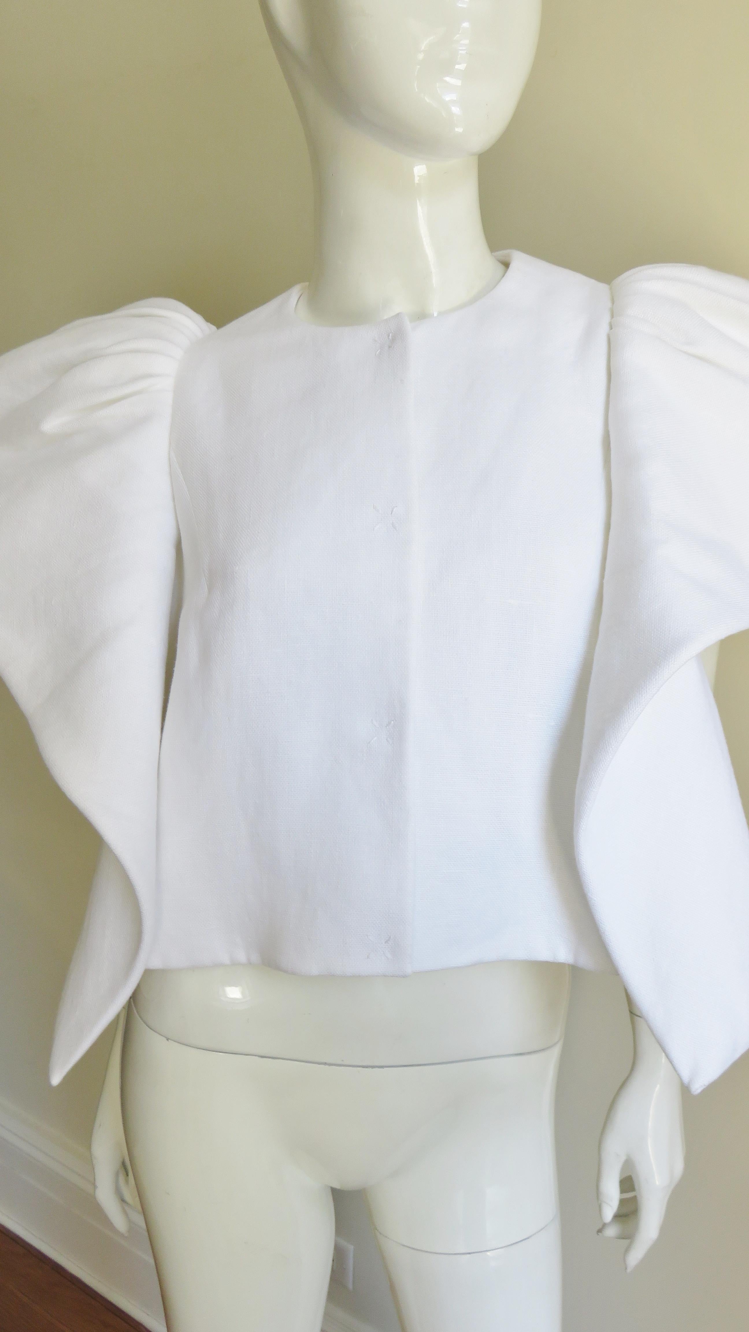 Delpozo Sculptural Linen Jacket In Excellent Condition For Sale In Water Mill, NY