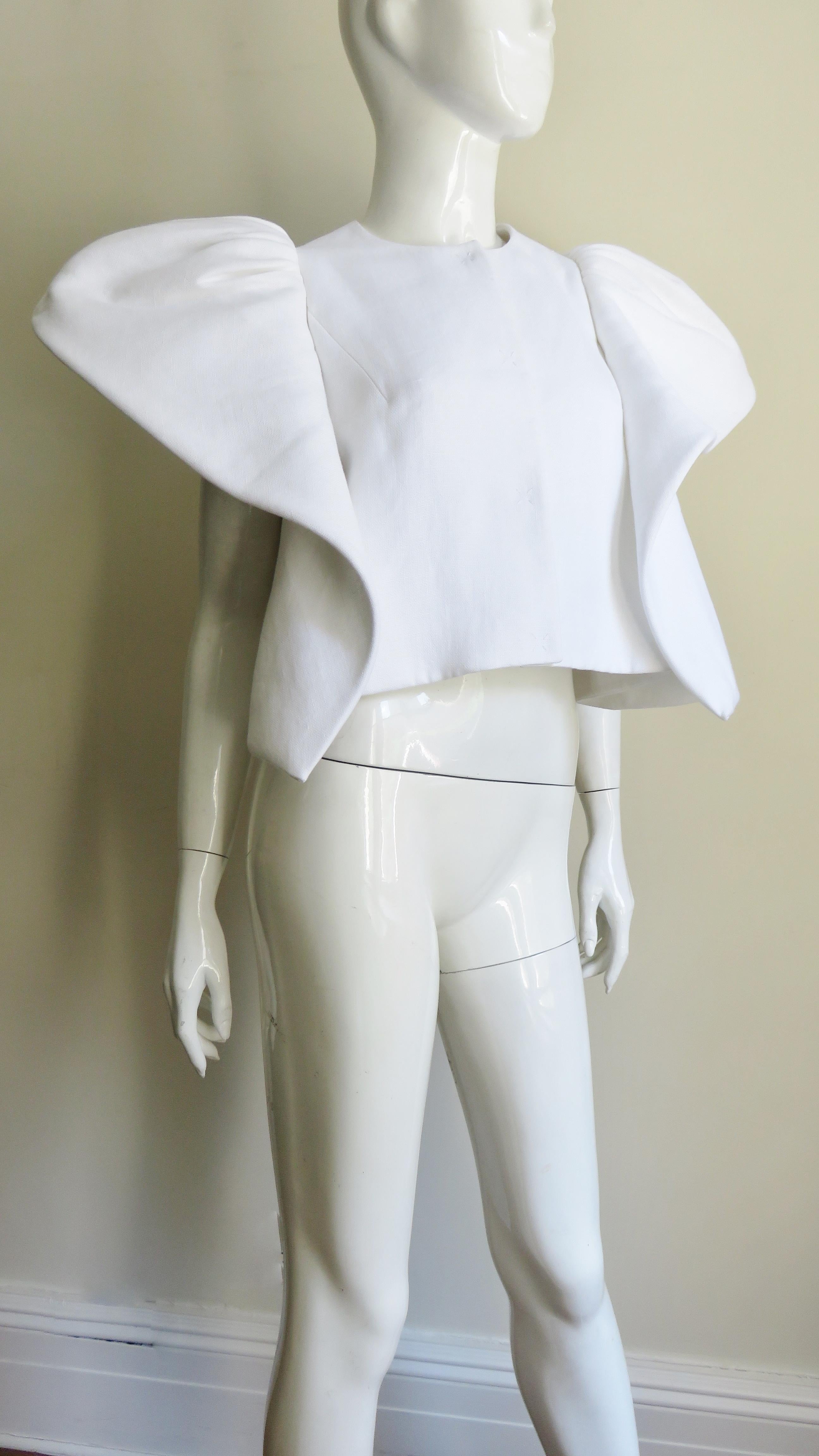 Delpozo Sculptural Linen Jacket For Sale 3