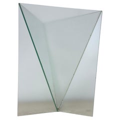 Delta vase by architect Mart van Schijndel 1981