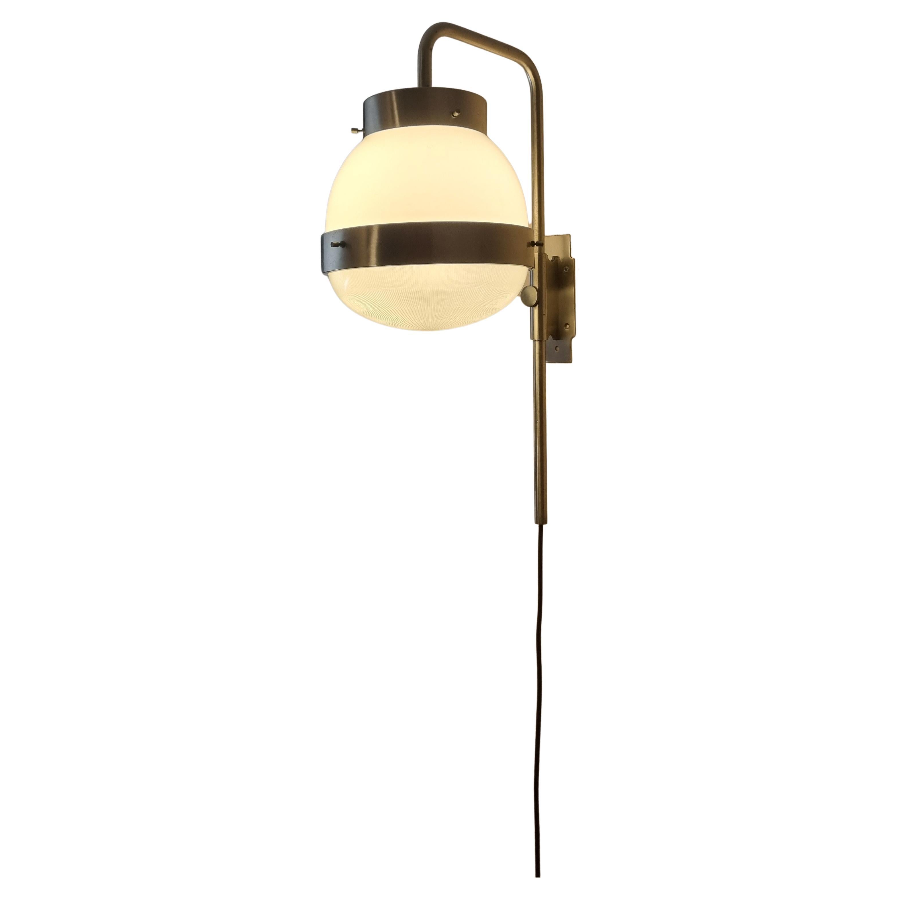 Delta wall sconce designed by Sergio Mazza for Artemide, 1960 in vendita
