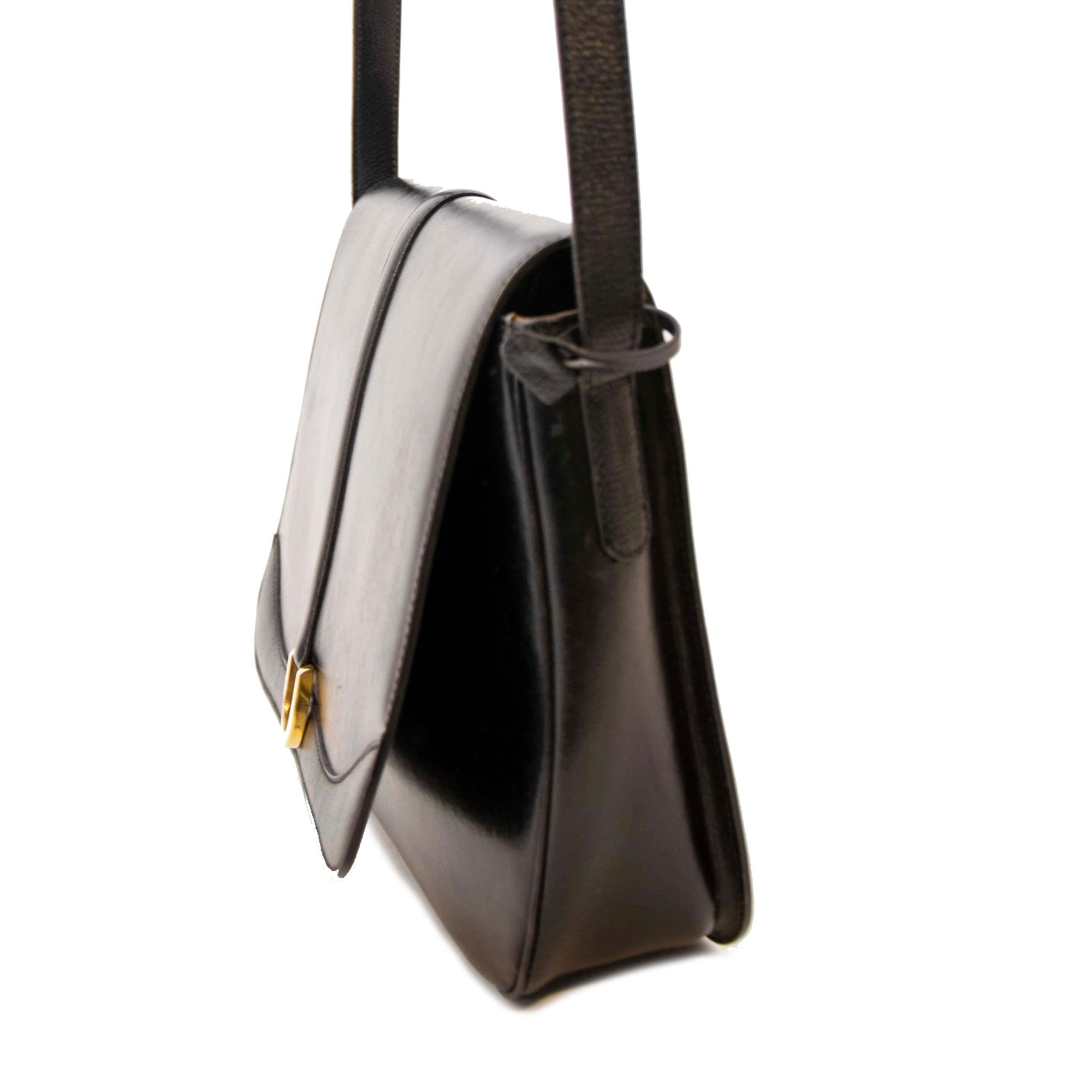 Delvaux Black Box Calf Cross Body Bag In Good Condition In Antwerp, BE