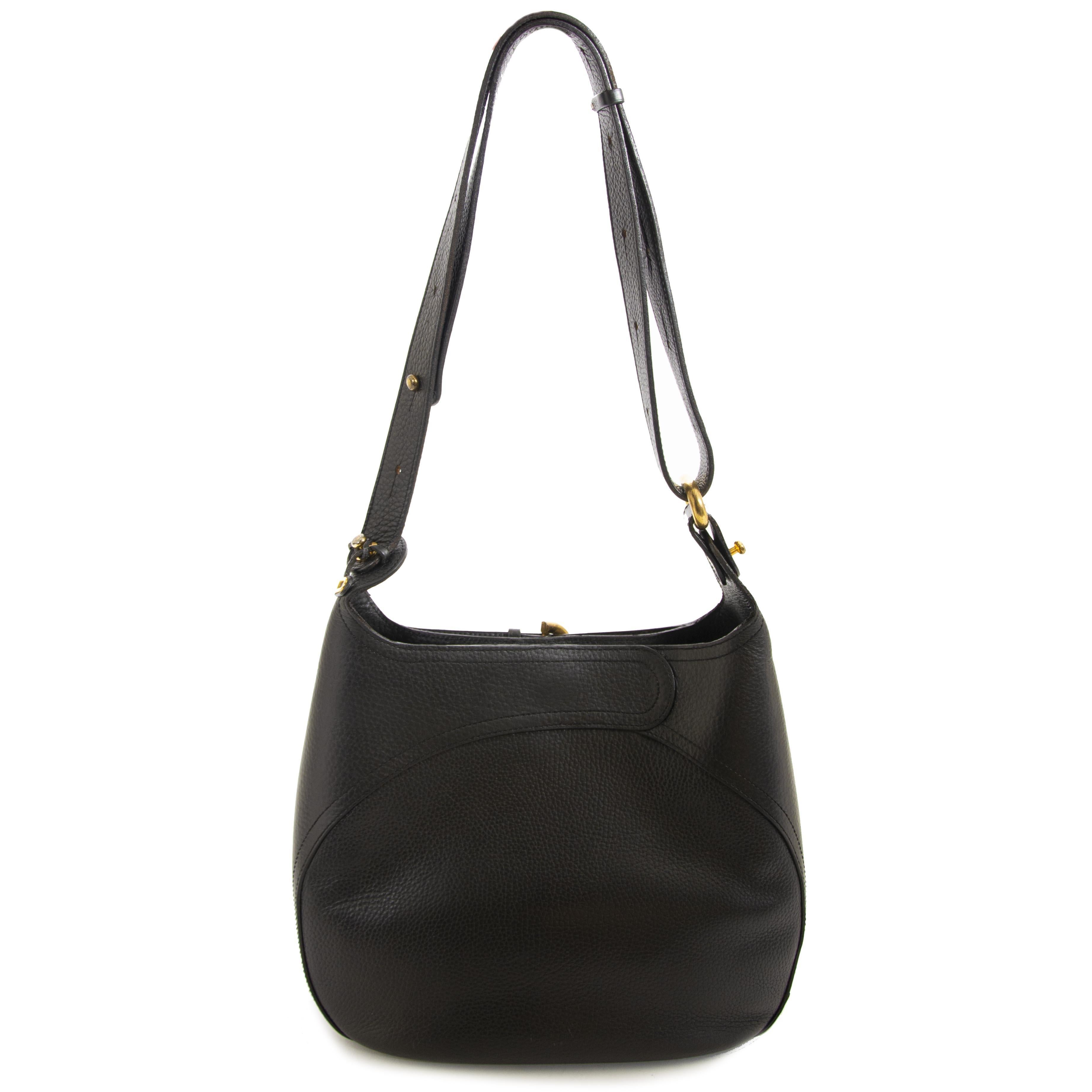 Delvaux Black Souveraine Shoulder Bag In Good Condition In Antwerp, BE