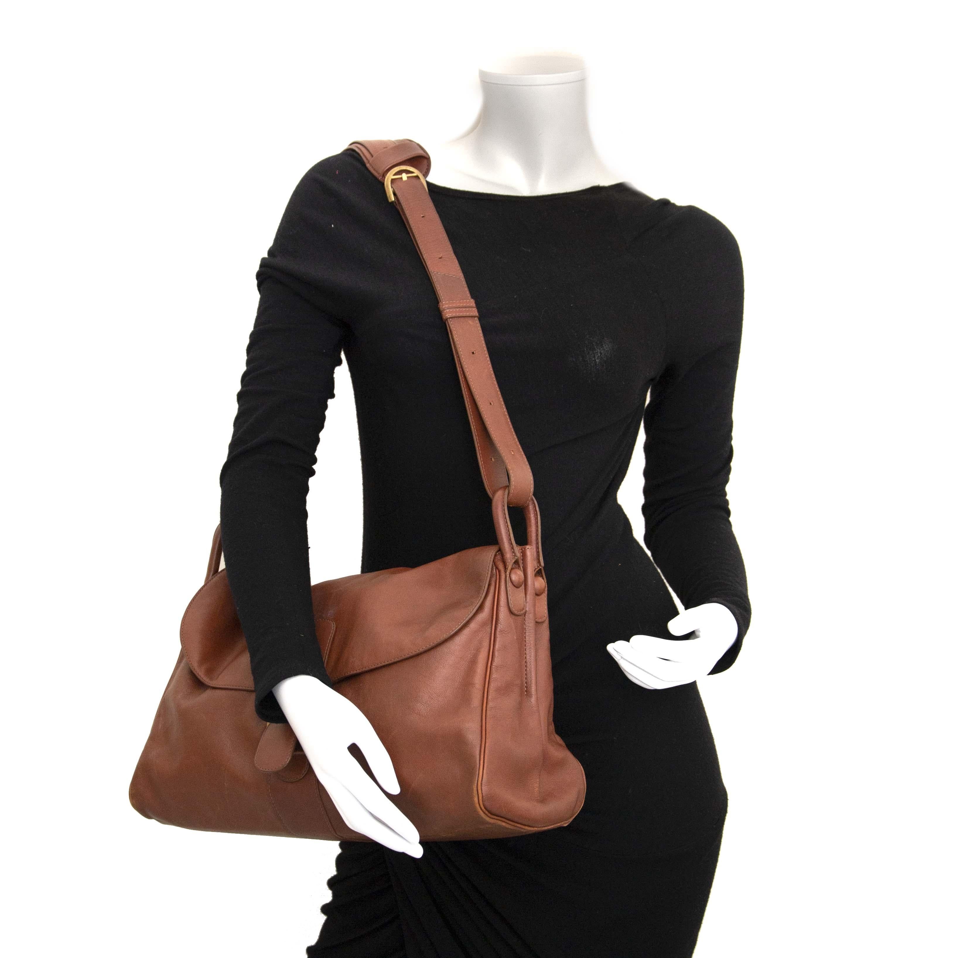 Delvaux Brillant Brown Shoulder Bag In Excellent Condition For Sale In Antwerp, BE