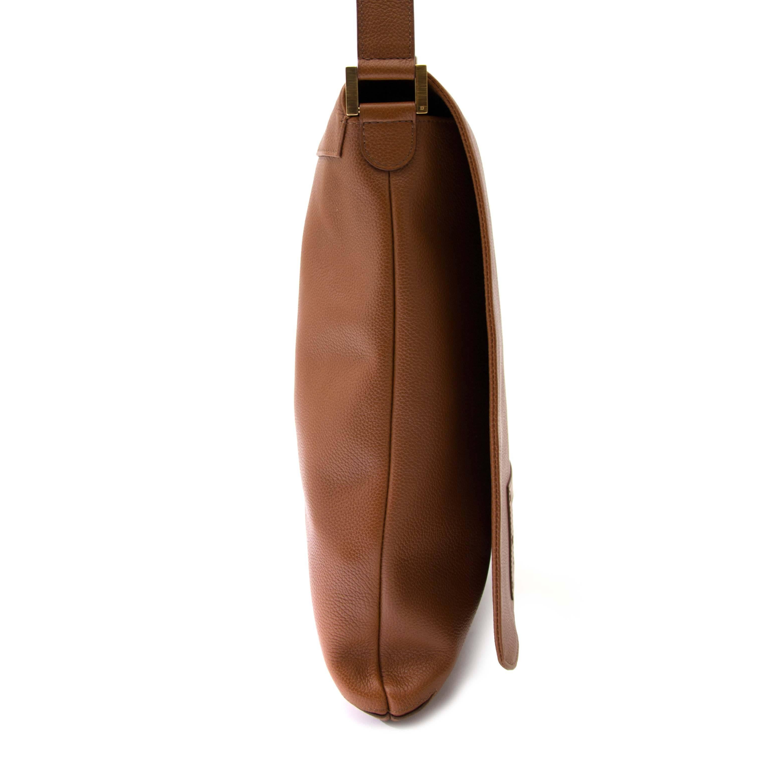 Delvaux Cognac Louise Baudrier Gm Shoulder Bag  In Excellent Condition In Antwerp, BE