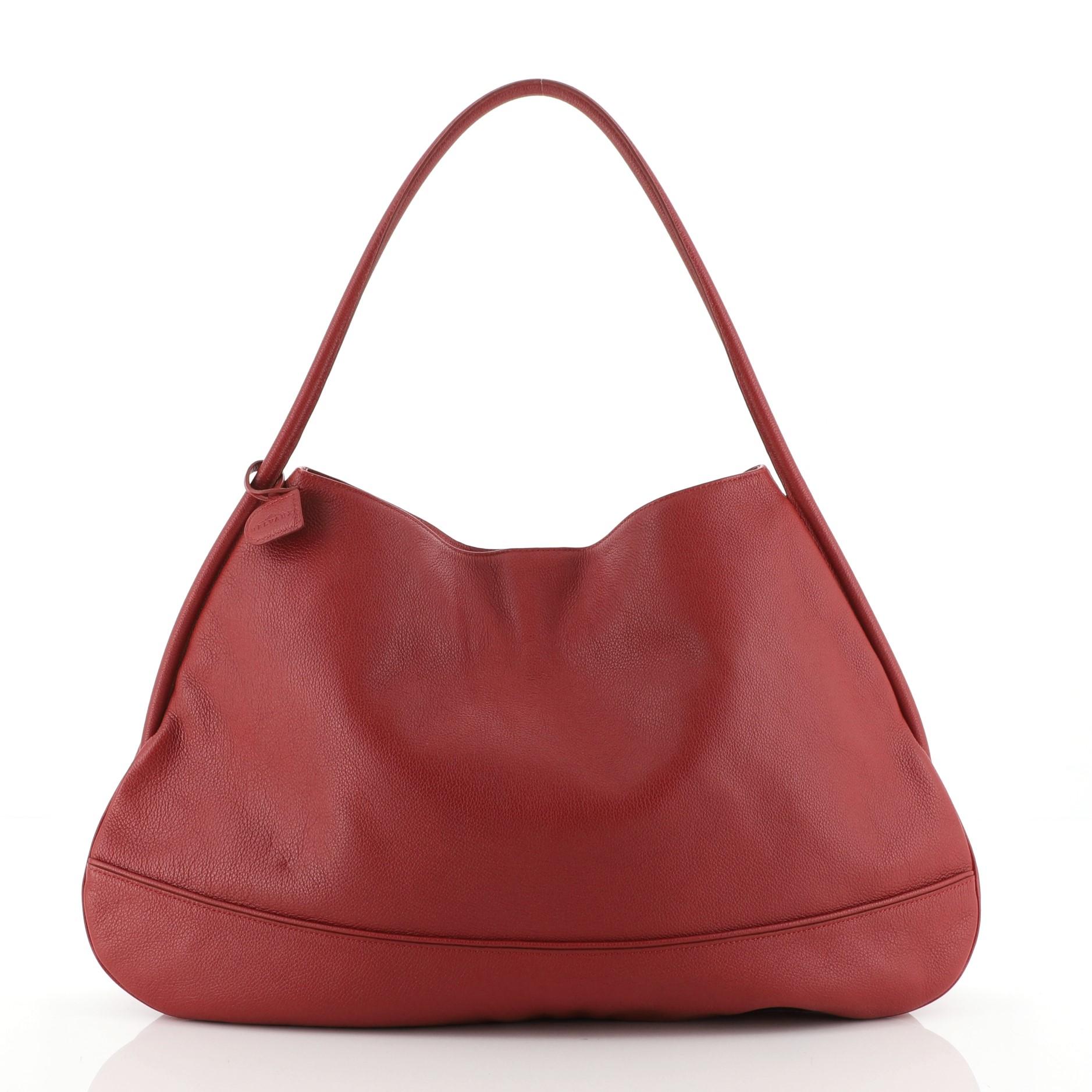 Delvaux Logo Shoulder Bag Leather Large
Red Leather

Condition Details: Light wear on base corners and handle, minor indentations and scuffs on exterior, minimal wear in interior, scratches on hardware.

49824MSC

Height 13