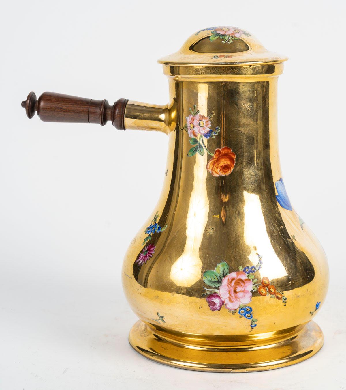 Gilt Delvaux Porcelain Chocolatier, 19th Century, Napoleon III Period. For Sale