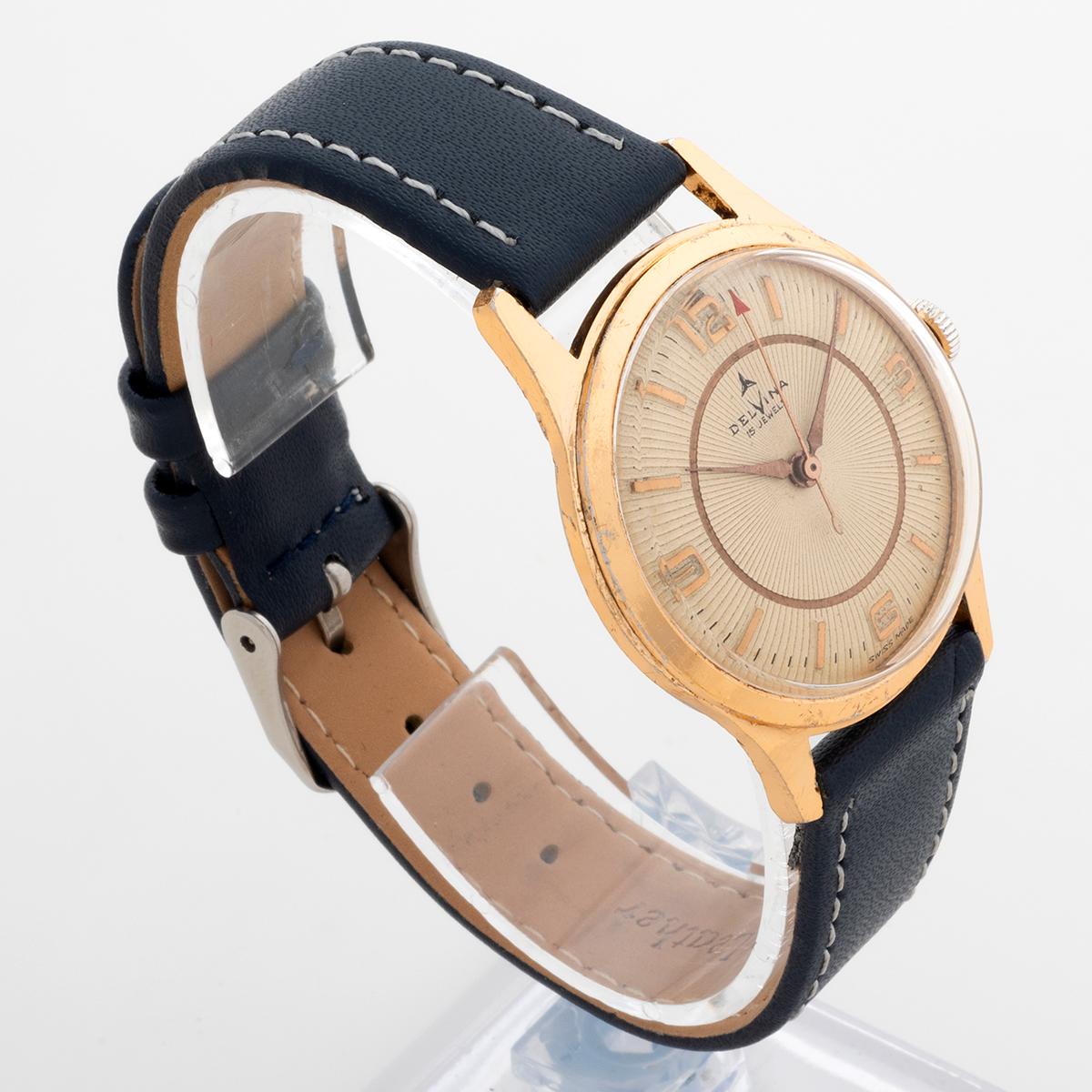 Orologio da polso Delvina Geneve placcato oro, movimento 15 Jewell, con scatola, 1964 circa. In condizioni buone in vendita a Canterbury, England