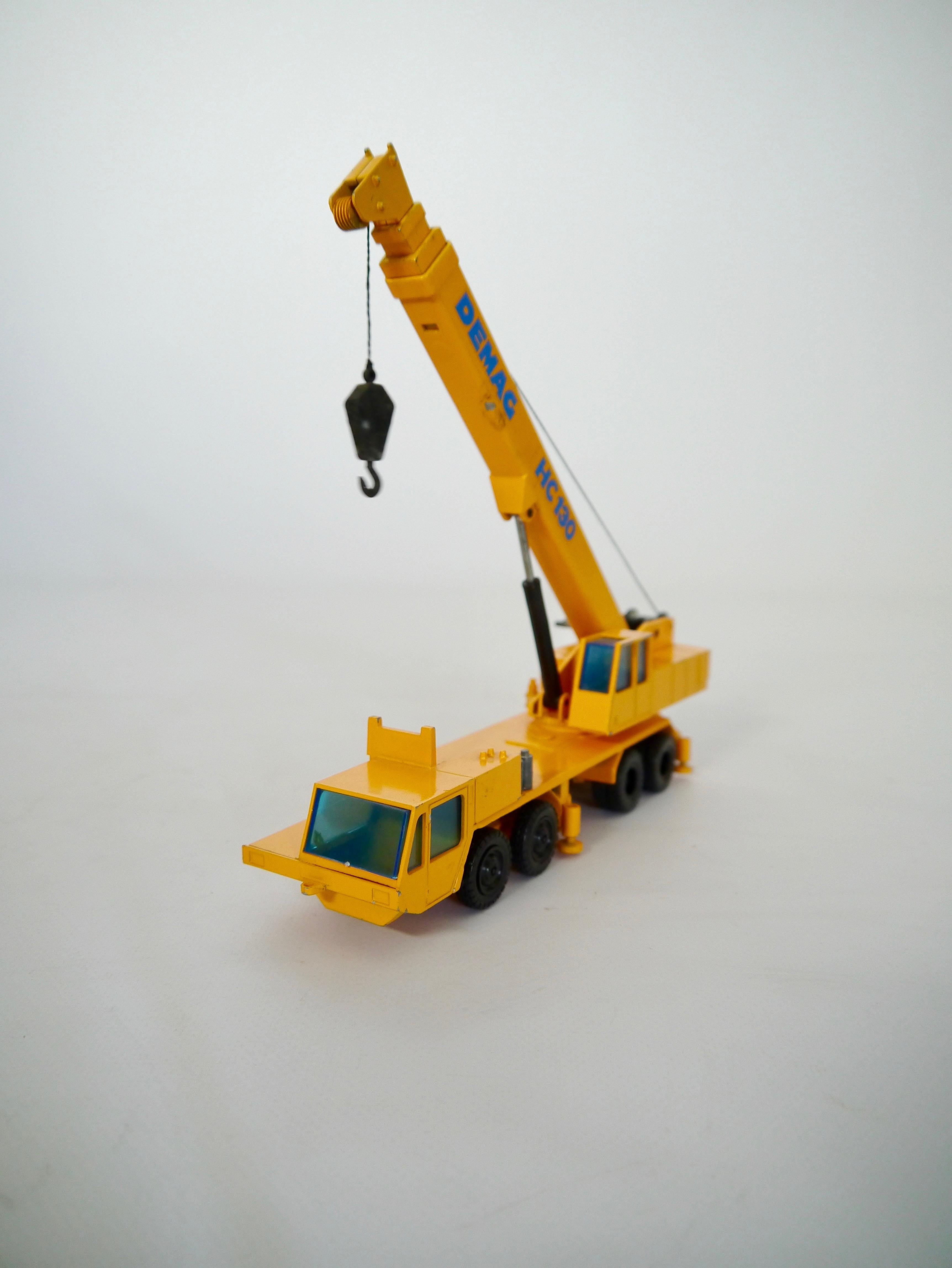 demag crane models