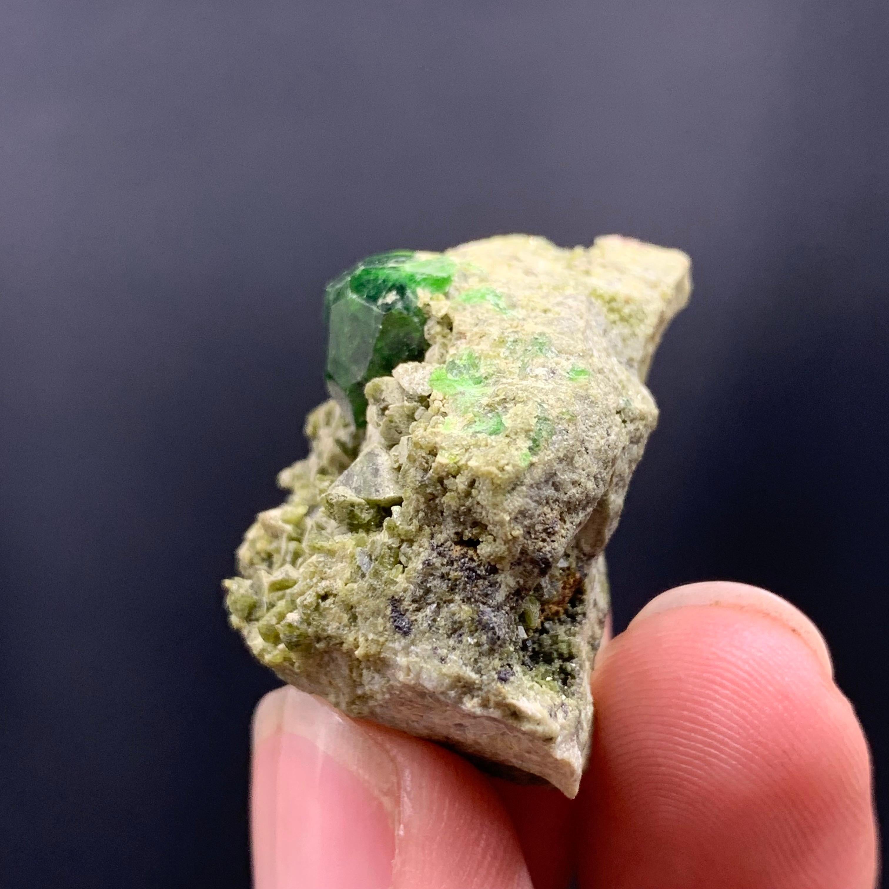 Demantoid Green Garnet Crystal On Matrix From Iran In Good Condition For Sale In Peshawar, PK