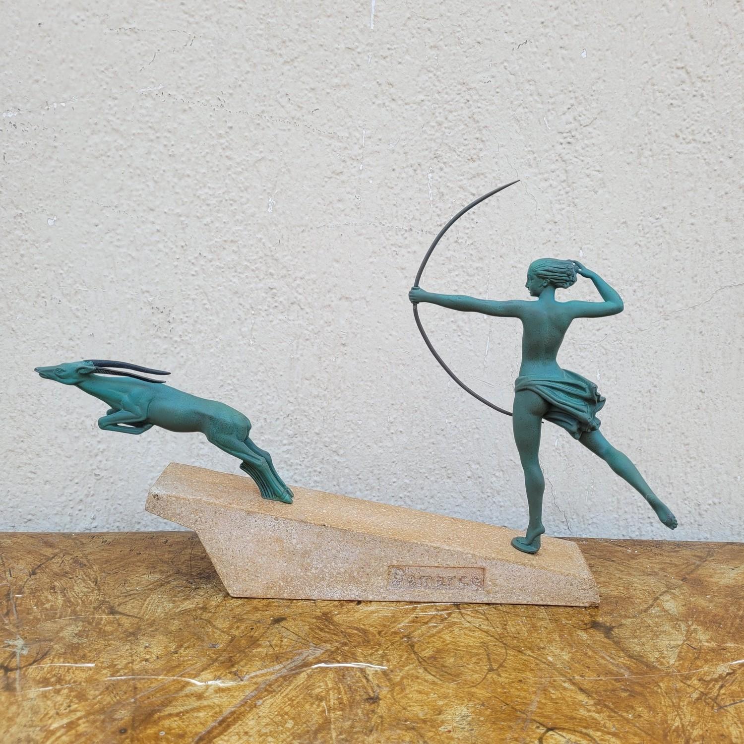 Cold-Painted Demarco, Atalanta Huntress, Art Deco, XXth Century For Sale