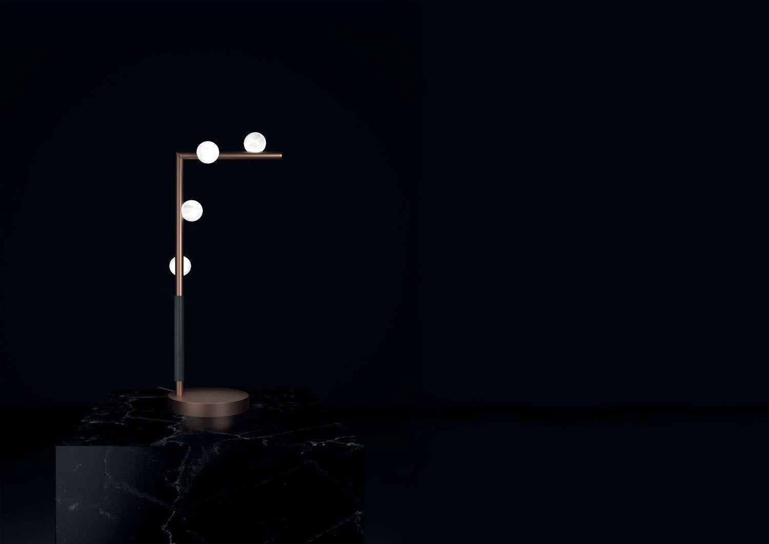 Contemporary Demetra Shiny Black Metal Table Lamp by Alabastro Italiano For Sale