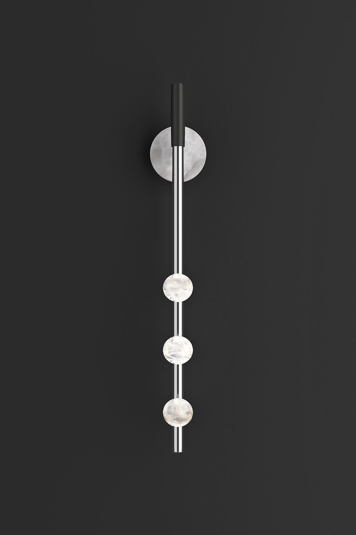 Demetra Shiny Silver Metal Wall Lamp by Alabastro Italiano
Dimensions: D 9 x W 10 x H 60 cm.
Materials: White alabaster, metal and leather.

Available in different finishes: Shiny Silver, Bronze, Brushed Brass, Ruggine of Florence, Brushed