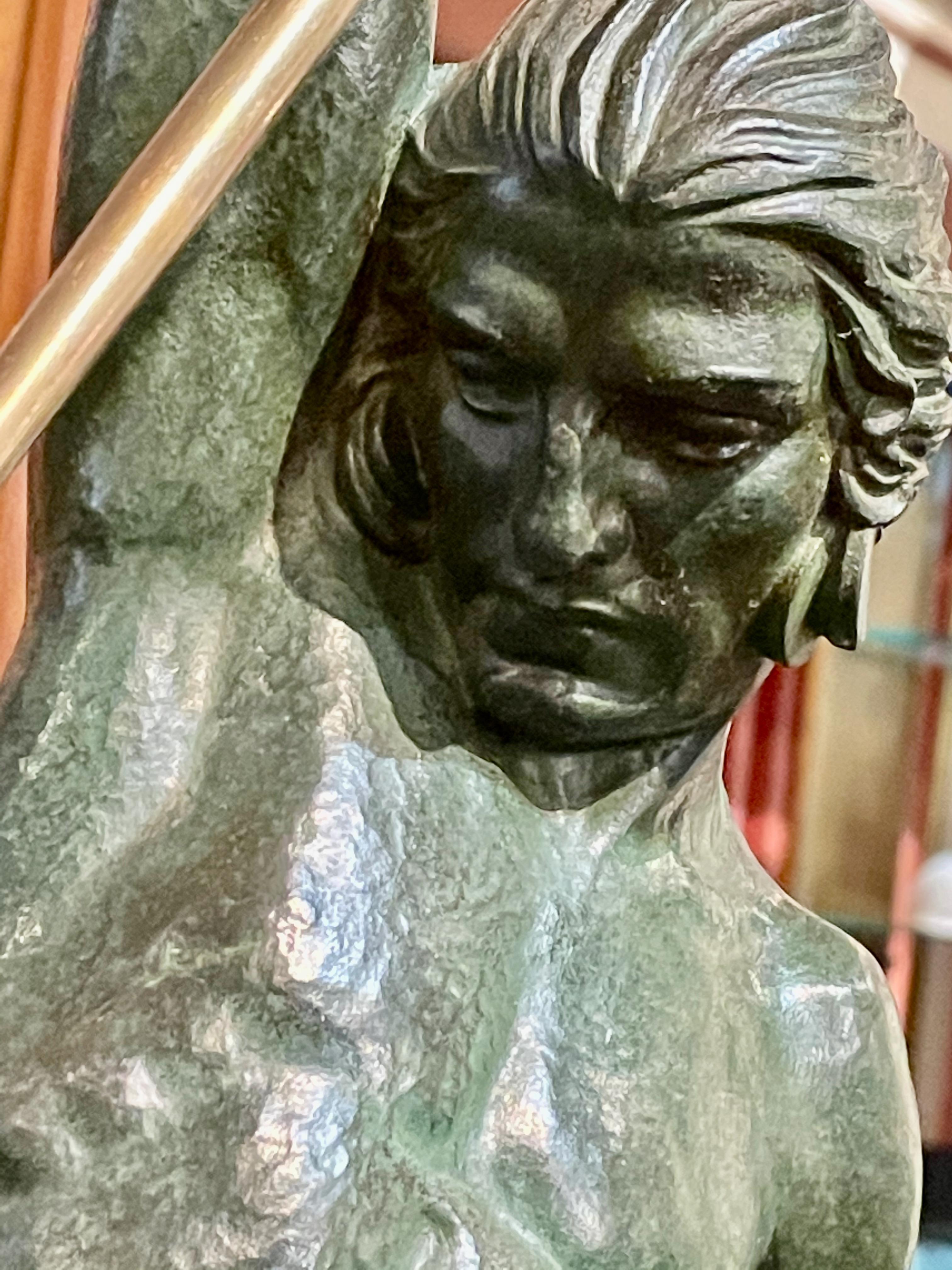 Chiparus „Der Jäger“ Große Art-Déco-Skulptur mit Panther, 1930 (Art déco), Sculpture, von Demetre Chiparus
