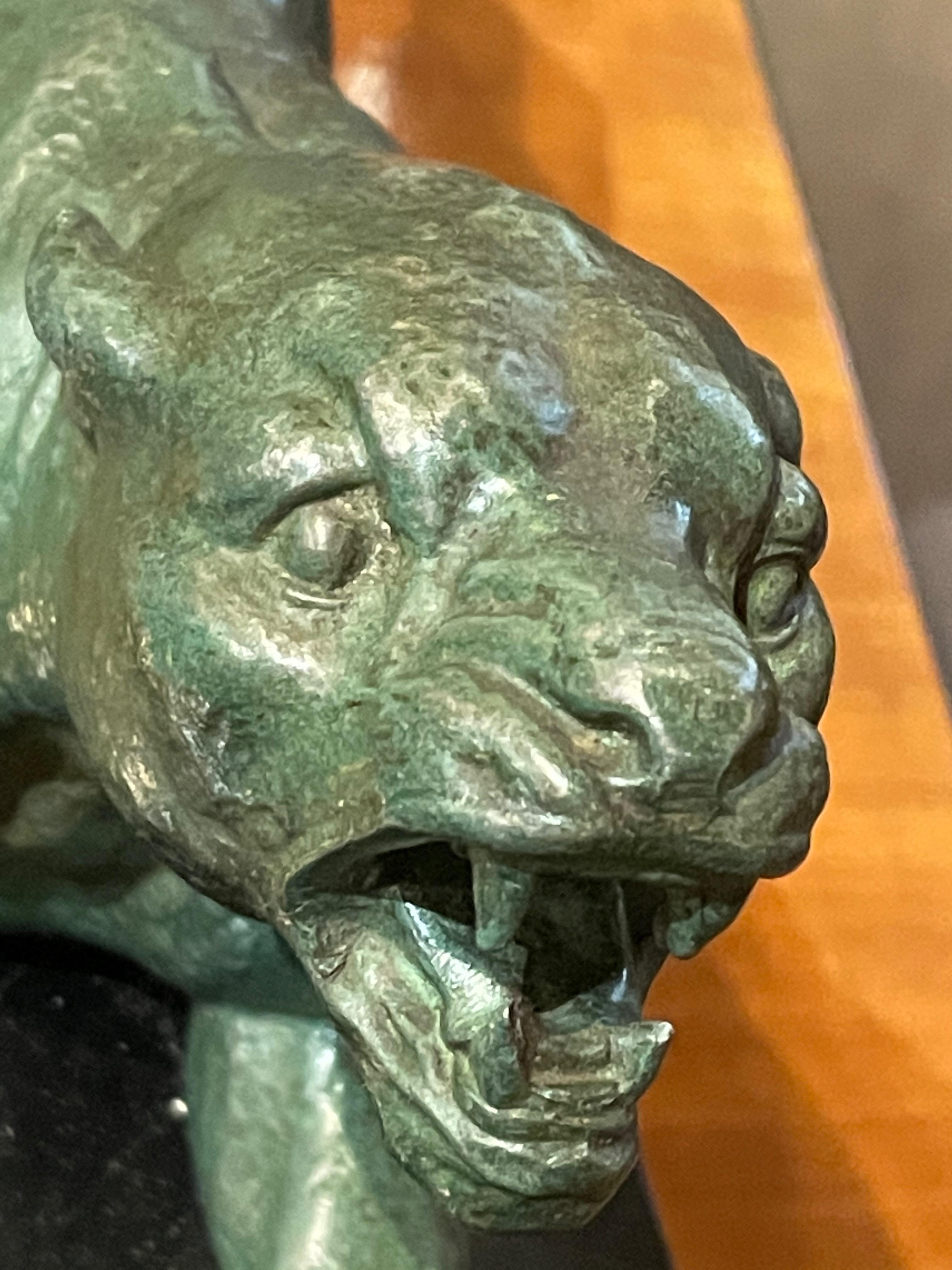 Chiparus „Der Jäger“ Große Art-Déco-Skulptur mit Panther, 1930 im Angebot 4