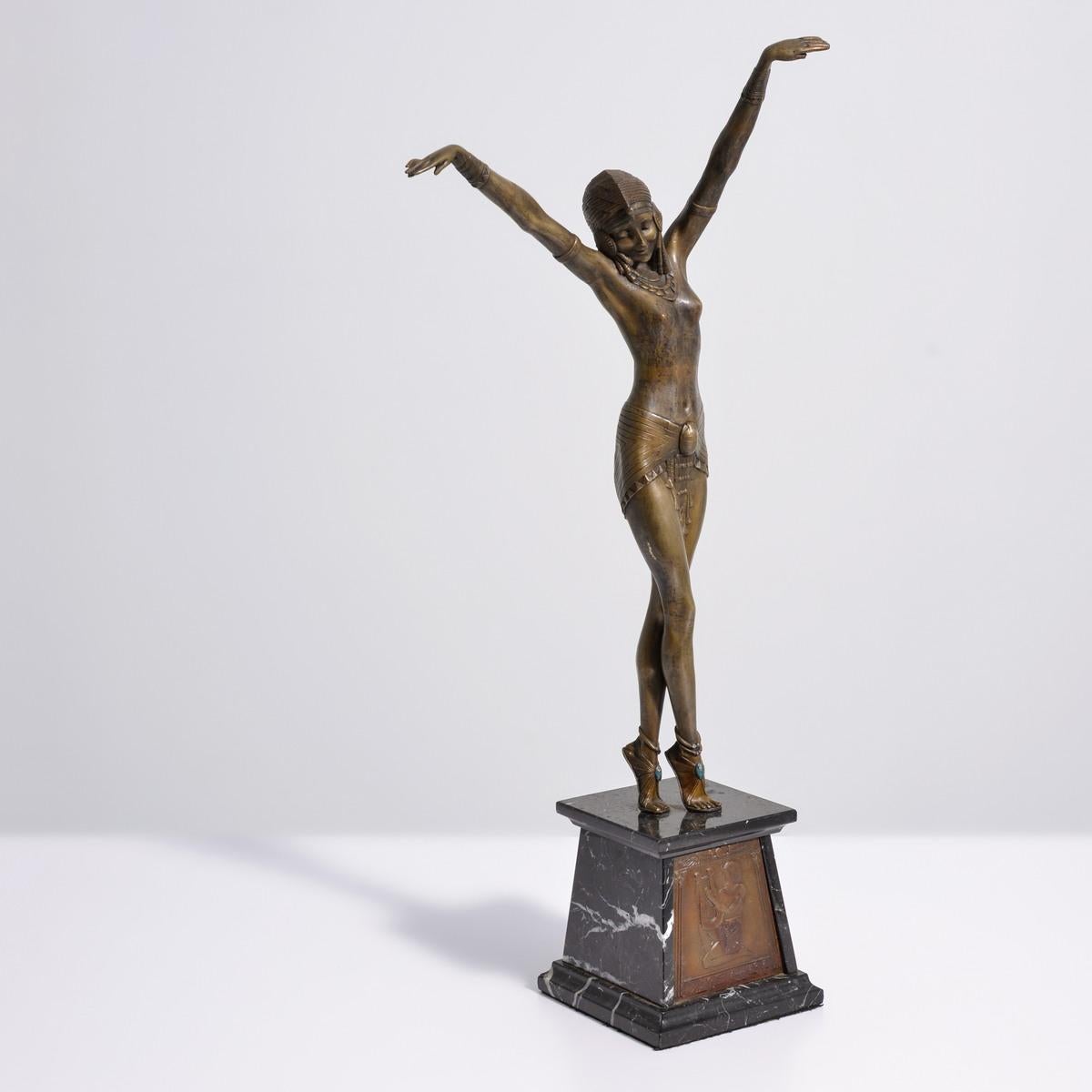 Demetre Chiparus Bronzeskulptur, weiblicher Akt, Demetre im Angebot 4