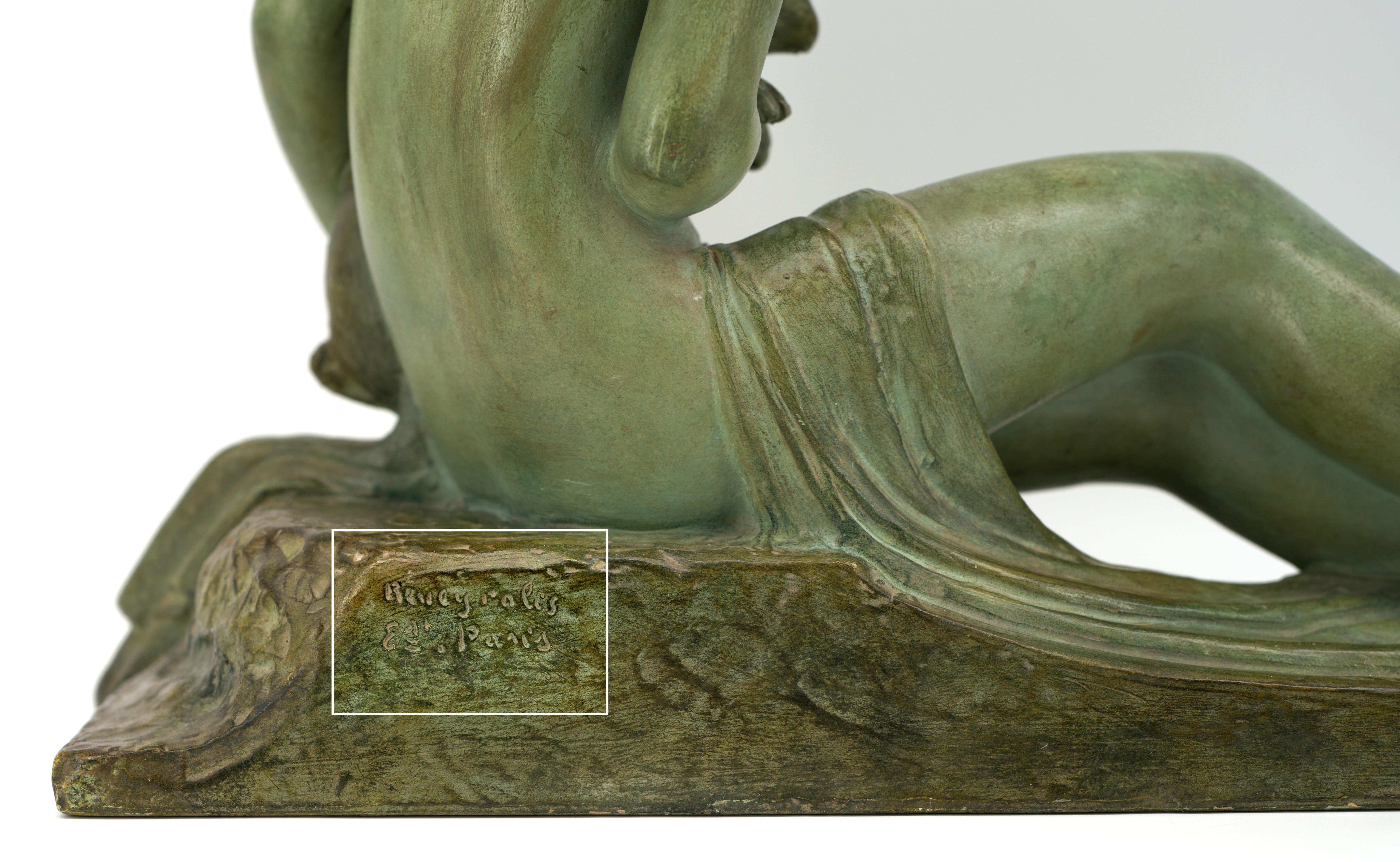 Scultura in terracotta di Demetre Chiparus con busto di donna, 1920 in vendita 4
