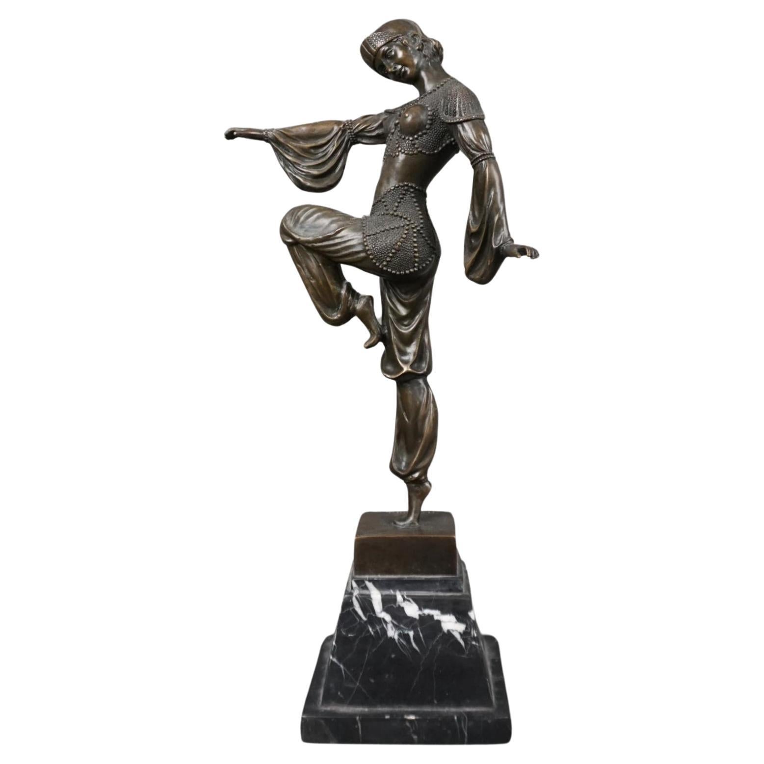 Demetre Haralamb Chiparus (1886 - 1947), Bronzeskulptur eines Art déco-Tänzers  im Angebot