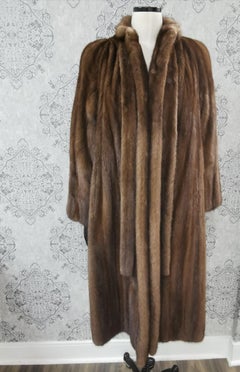 Demi-buff mink fur coat size 14-16