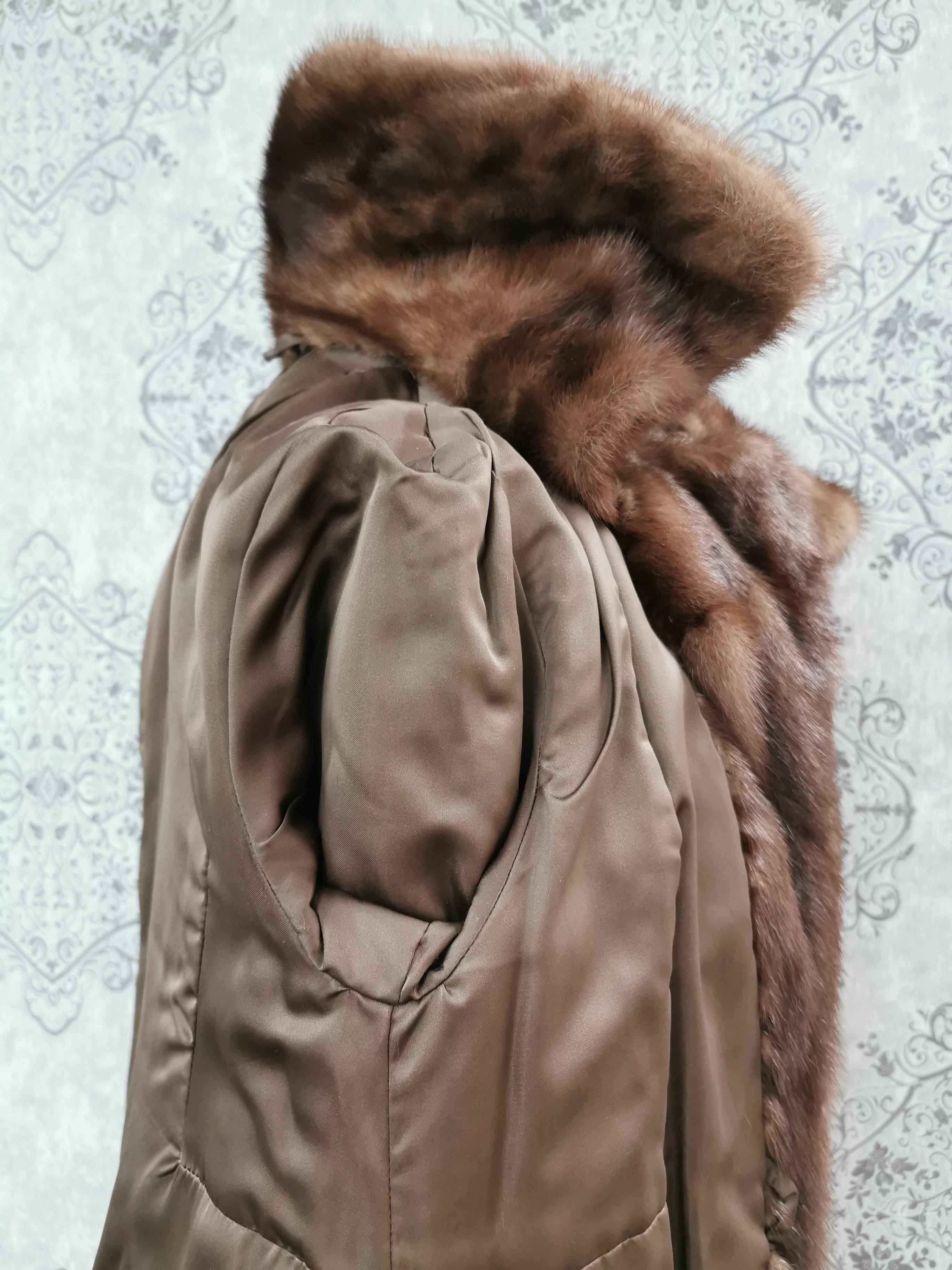 Demi buff mink fur coat with detachable hoodie size 4-6 3
