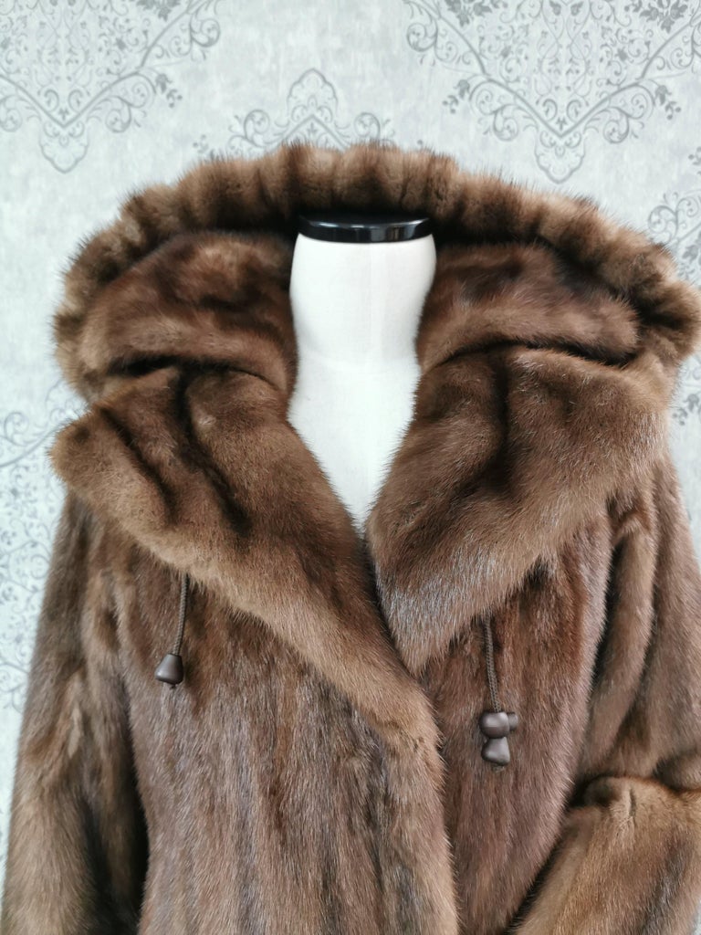 Demi buff mink fur coat with detachable hoodie size 4-6 For Sale