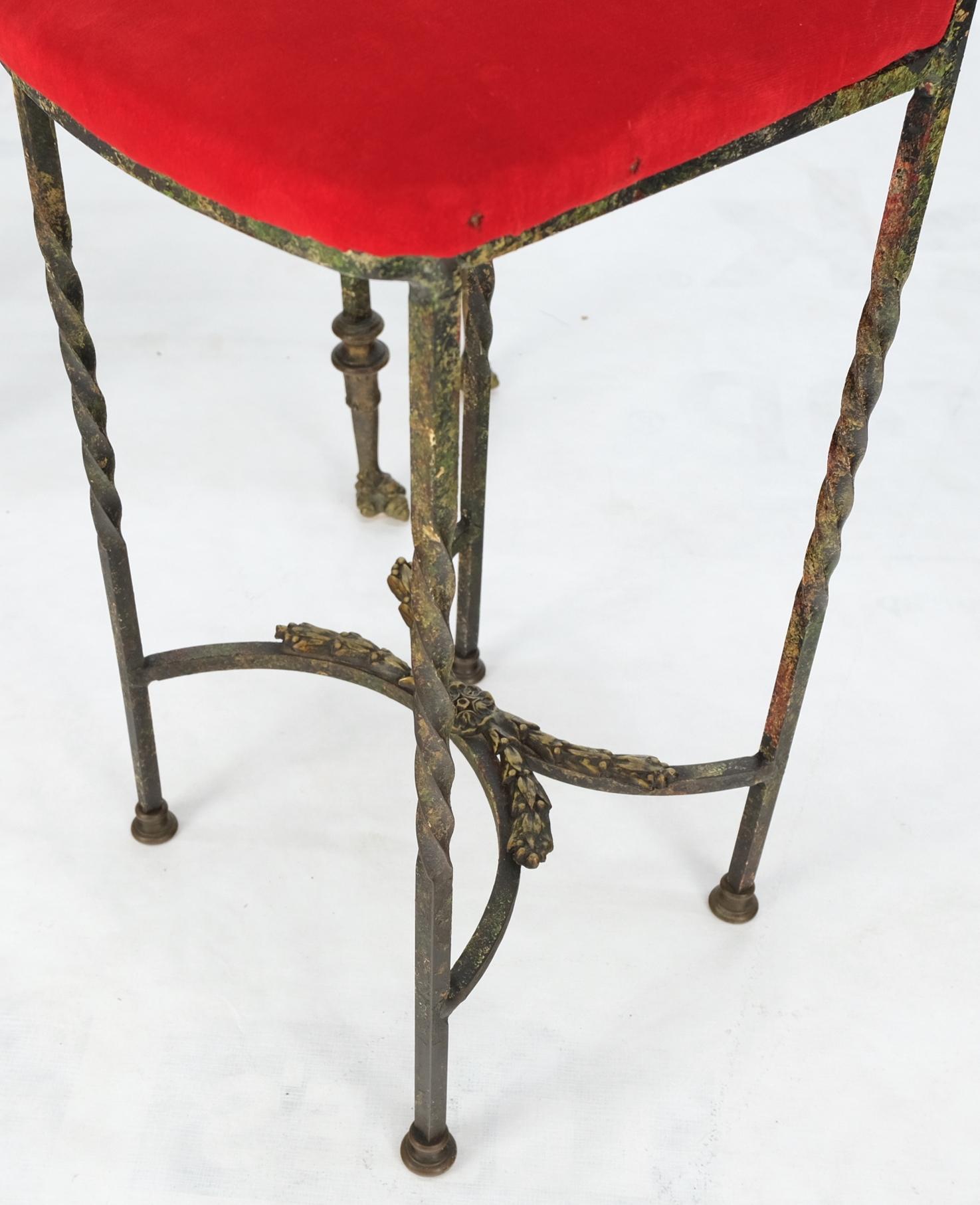 Demi Lune Bronze verzierter, kleiner Konsolentisch mit Stühle in Mint mit Verzierungen im Angebot 10