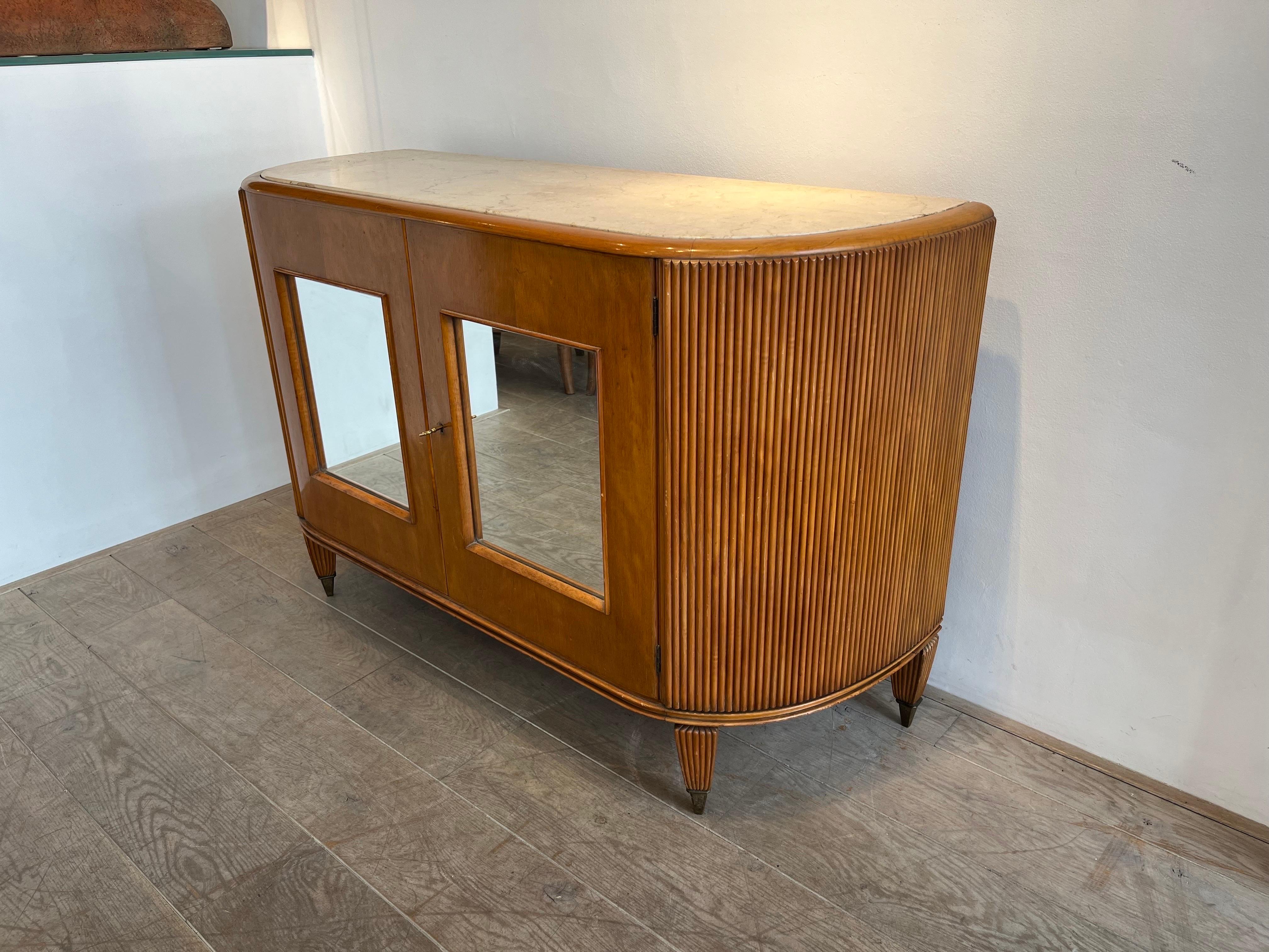 Demi Lune Commode by Paolo Buffa, 1940s In Good Condition For Sale In Brussels, BE