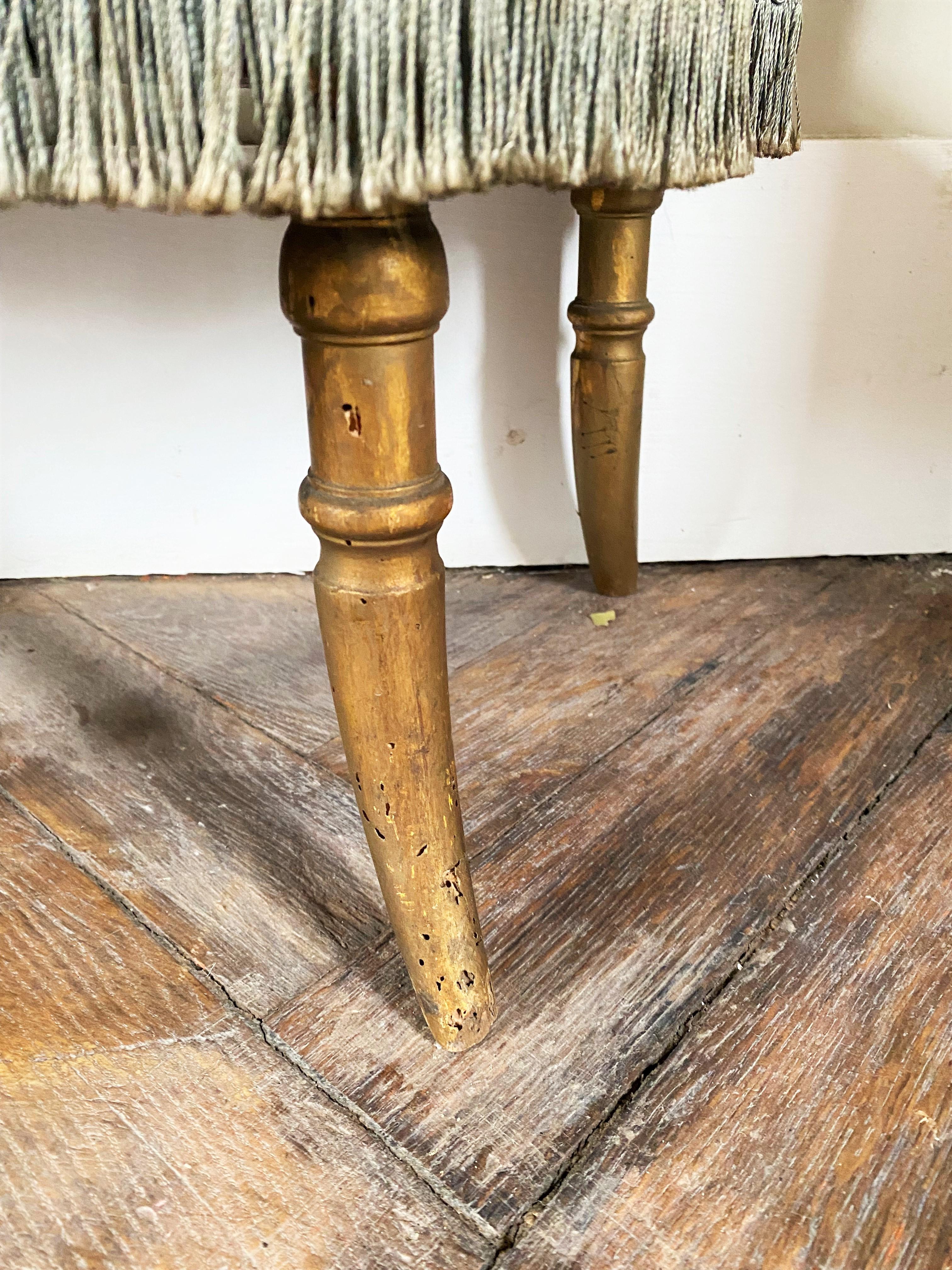 Consola Demi-Lune Periodo Napoleón III Madera Dorada y Terciopelo Royal Bleu en venta 3