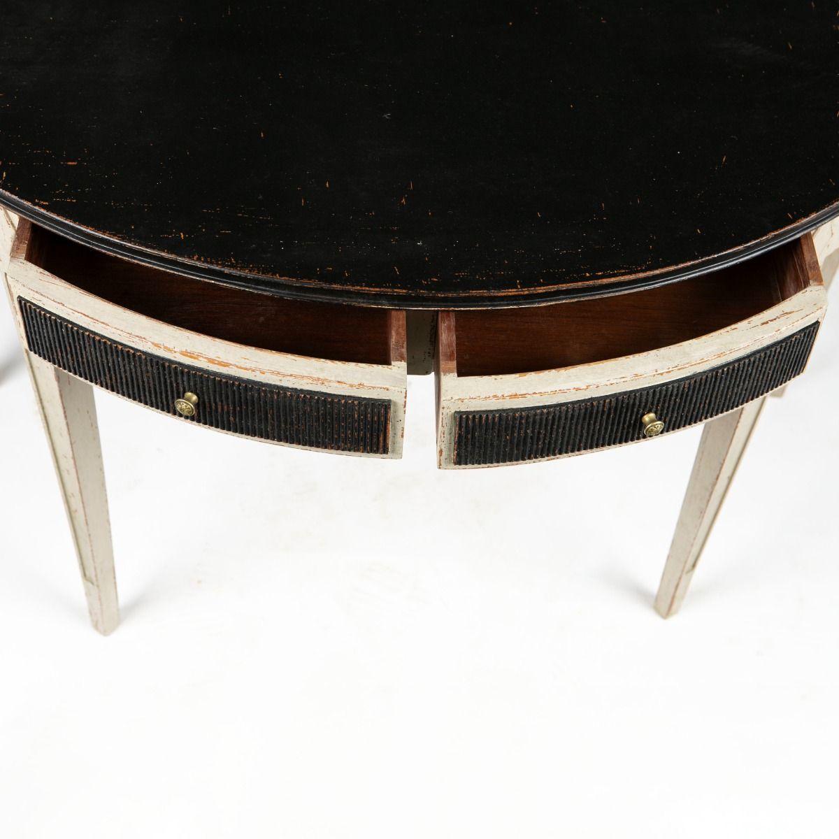 Table console Demi-lune de style gustavien, Suède Bon état - En vente à Kastrup, DK