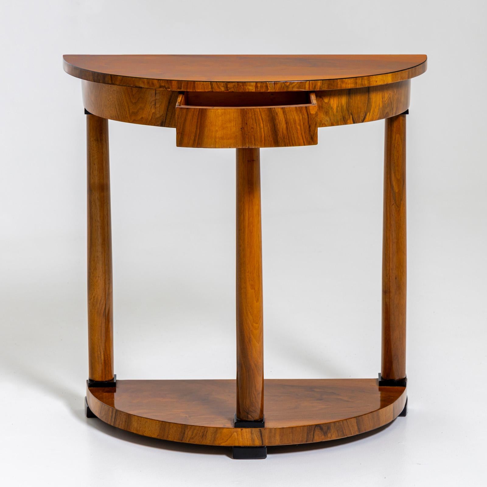 Demi-Lune Console Table in Walnut, Germany, 19th Century For Sale 2