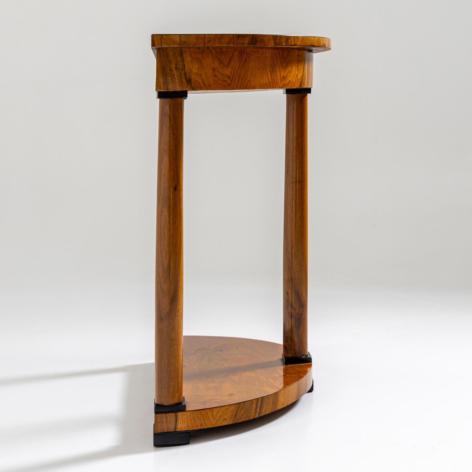 Demi-Lune Console Table in Walnut, Germany, 19th Century For Sale 5
