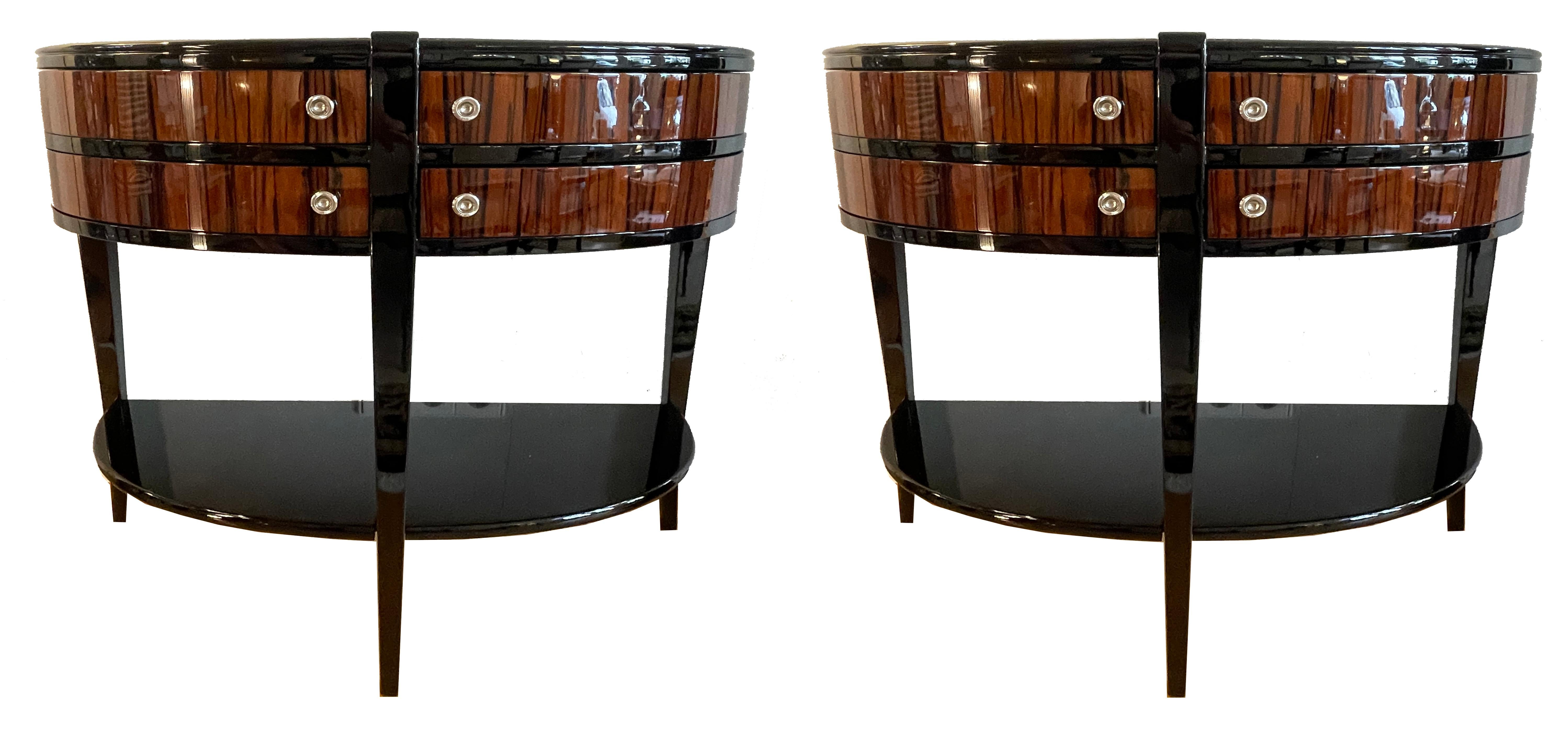 A very rare pair of Art Deco Demi-Lune consoles with drawers, authentic pieces For Sale 1