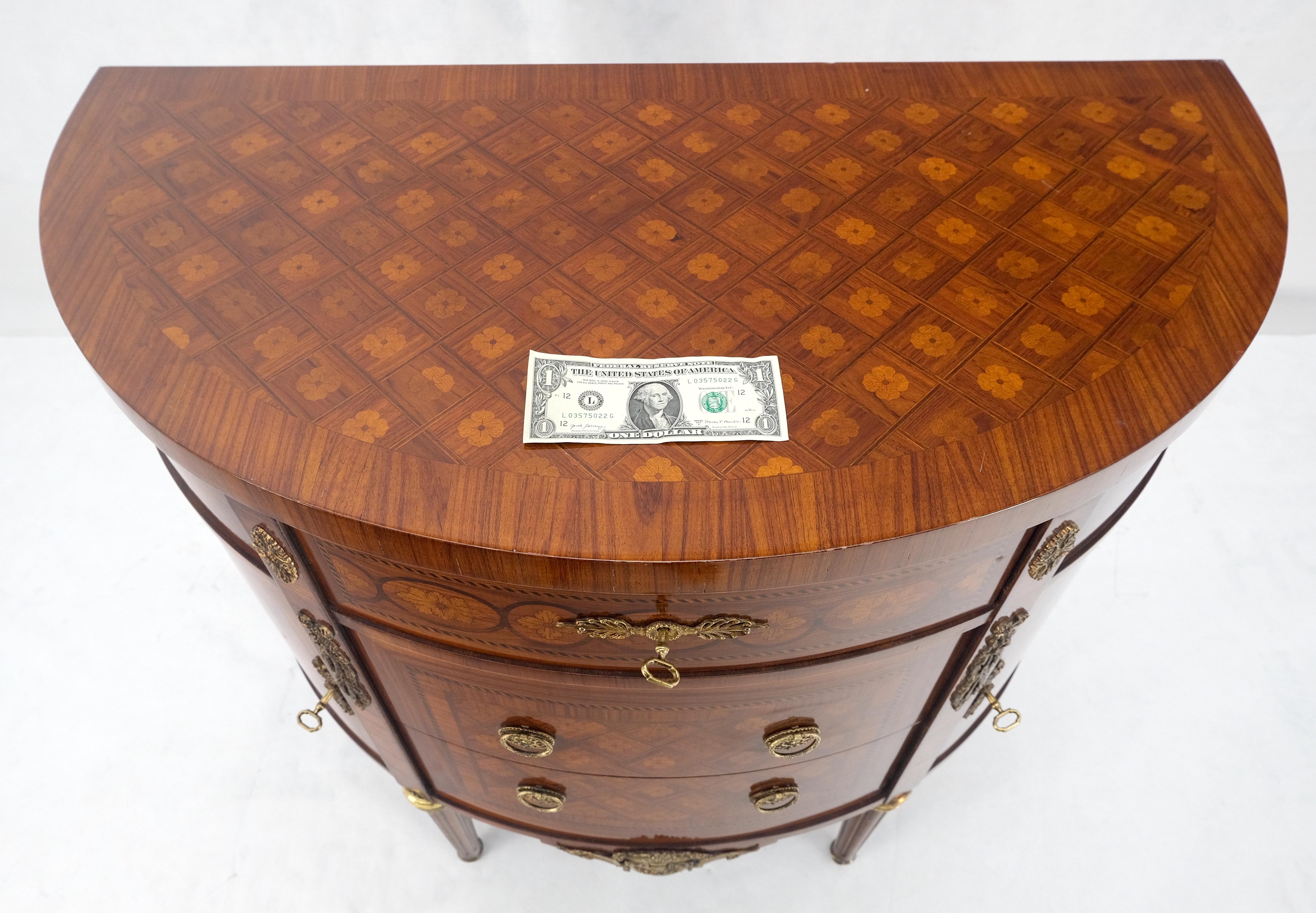 Demi Lune Français Louis XV Commode 3 Tiroirs Marqueterie Bronze MINT en vente 13