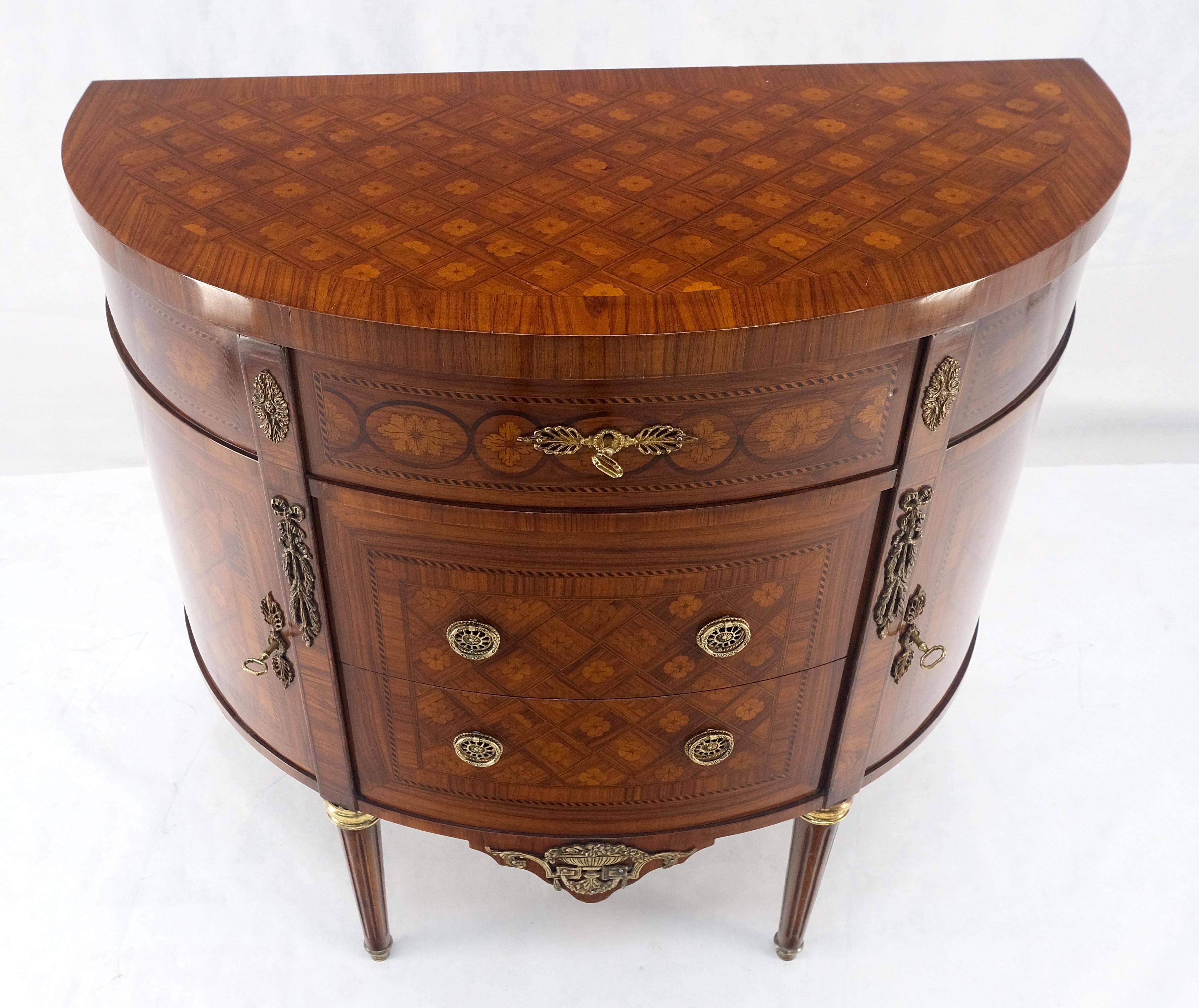 Laqué Demi Lune Français Louis XV Commode 3 Tiroirs Marqueterie Bronze MINT en vente