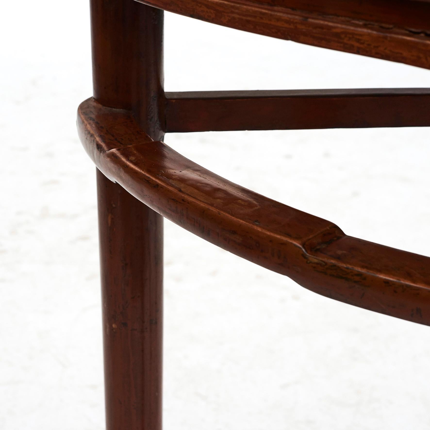 Table Demi lune en laque rougeâtre/cognac en vente 2