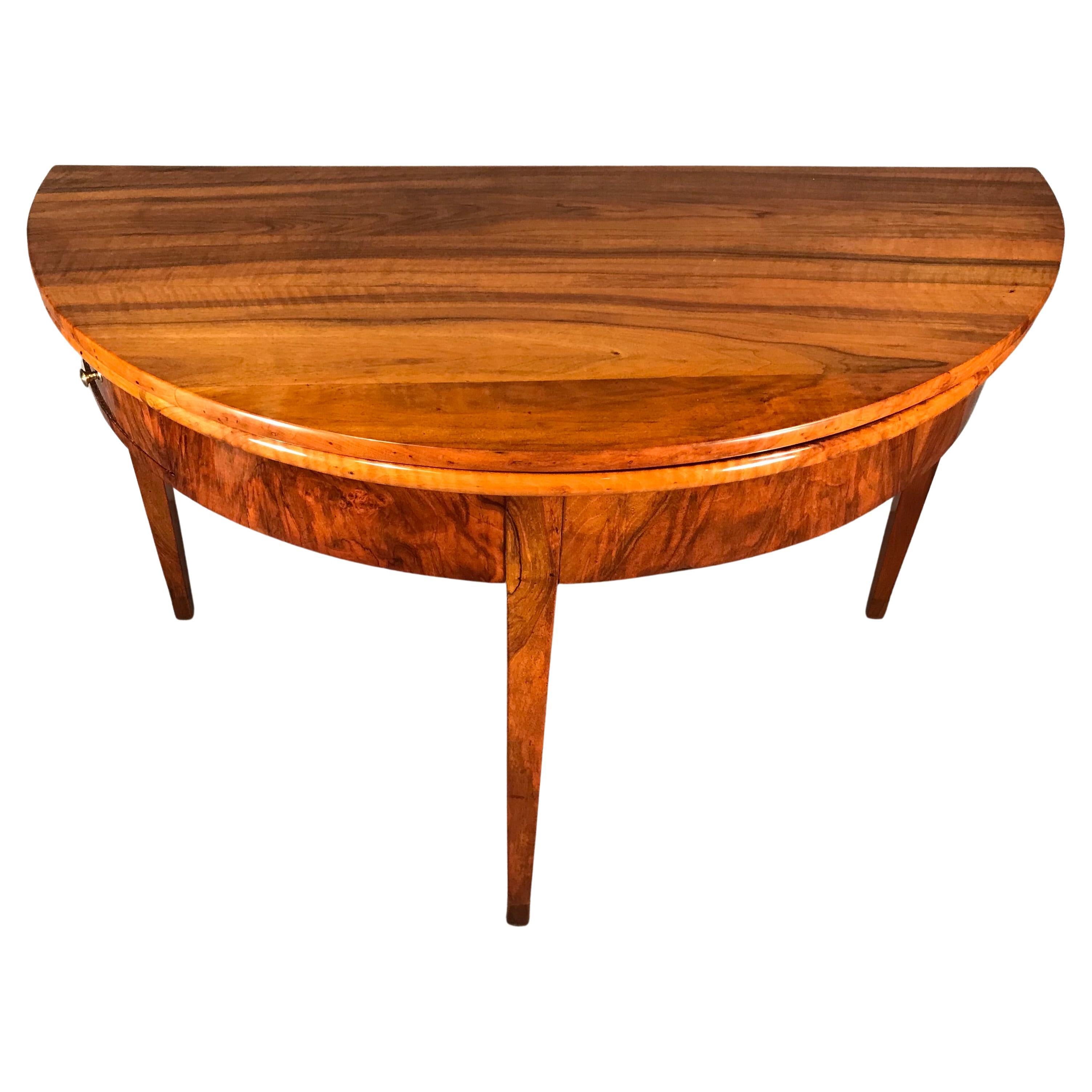 Demilune Table, South German 1820, Walnut