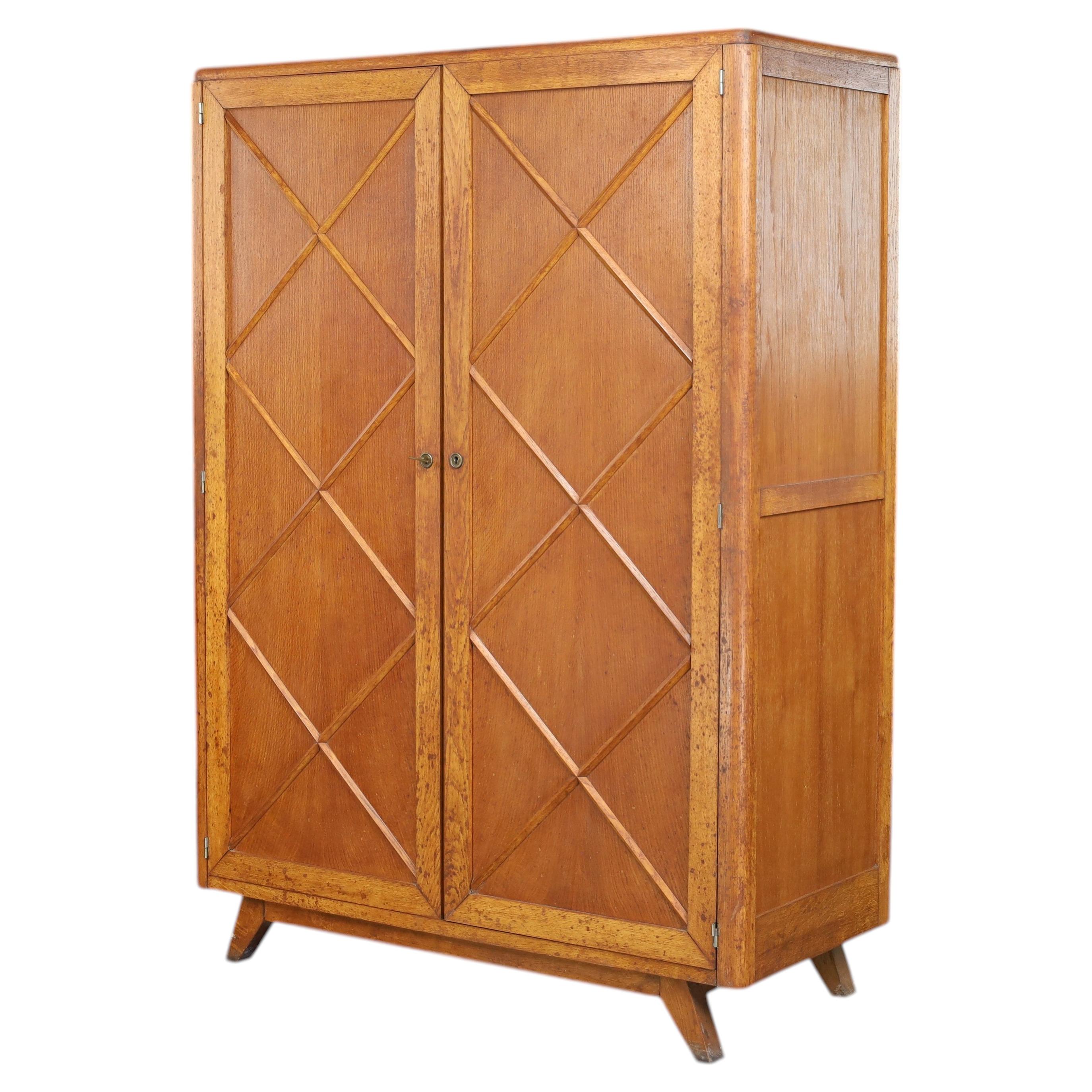 Demountable French Blond Oak Wardrobe with Diamond Pattern Doors, France, 1950s