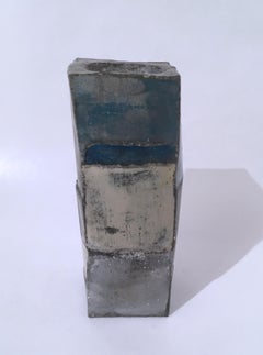 Votive Skulptur mit blauem und weißem Würfelschliff, 2020