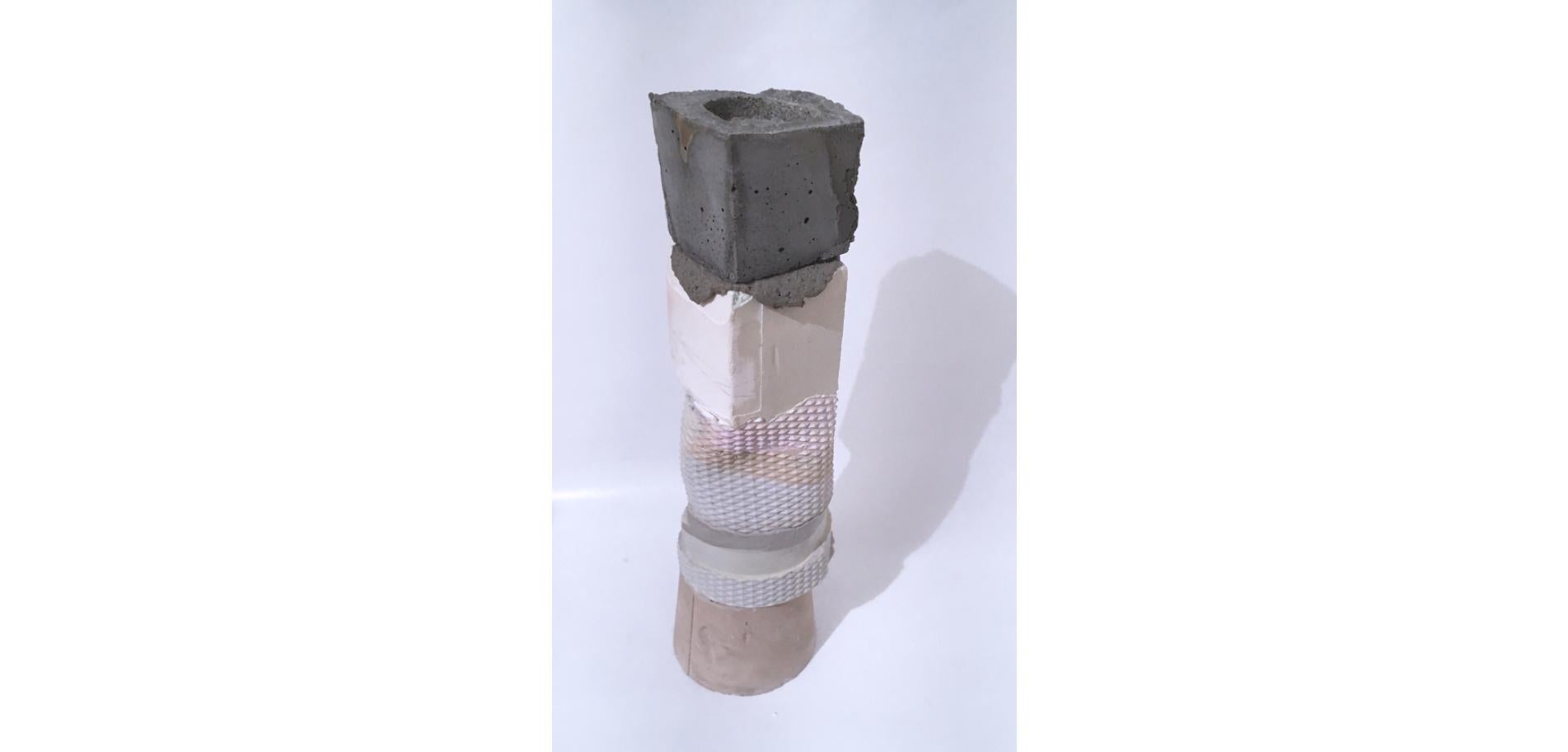 Mehrlagige Votive-Skulptur (Rosa/Grau/Weiß), 2020 im Angebot 4