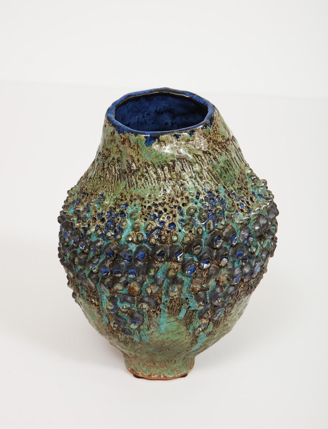 Dena Zemsky Studio-Made, Bulbous Form Vase In Excellent Condition In New York, NY