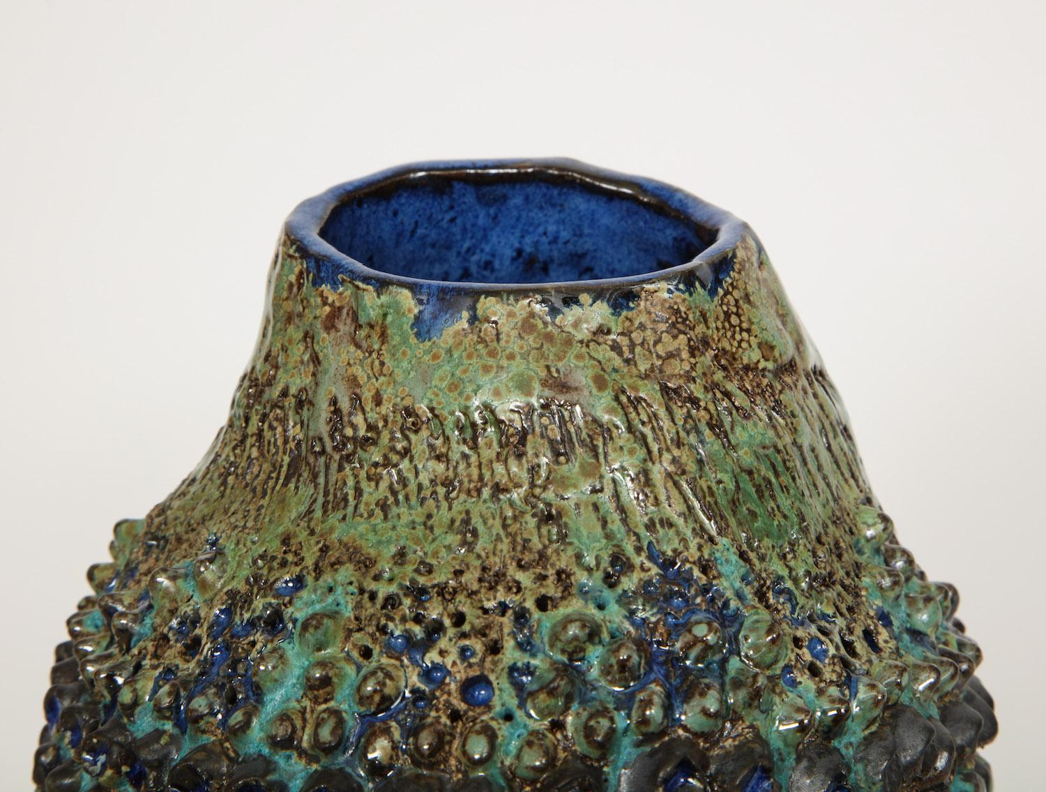 Stoneware Dena Zemsky Studio-Made, Bulbous Form Vase