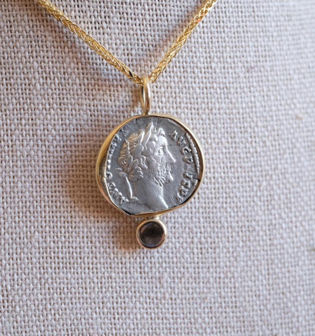 Denarius showing Fortuna - Hand set with Sapphire at bottom In New Condition For Sale In Chicago, IL