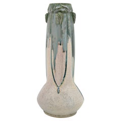 Denbac Französisch Art Deco Steingut Tannenzapfen Vase, 1920