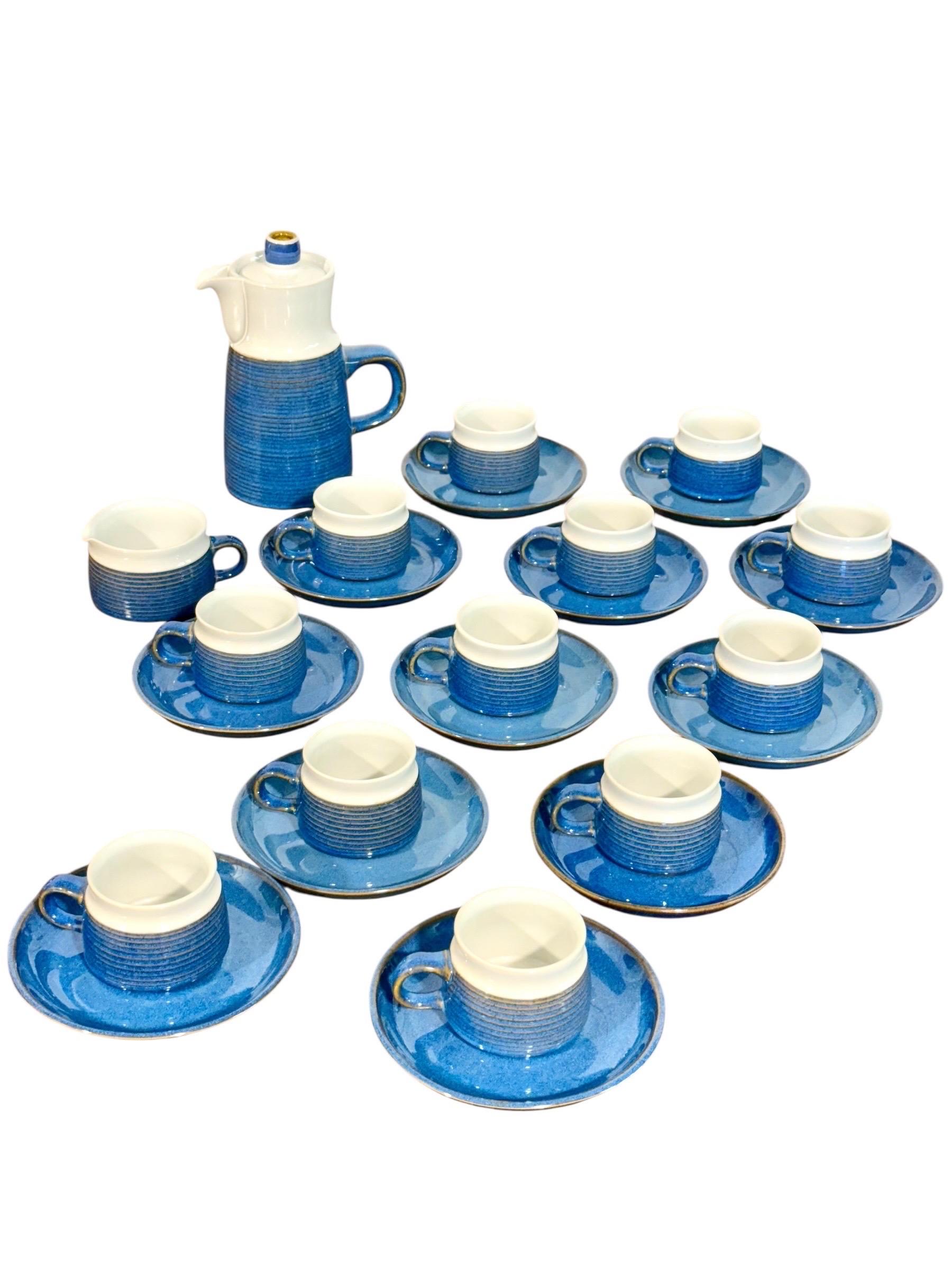 Denby England, service à café bleu et blanc, milieu du 20e siècle en vente 12