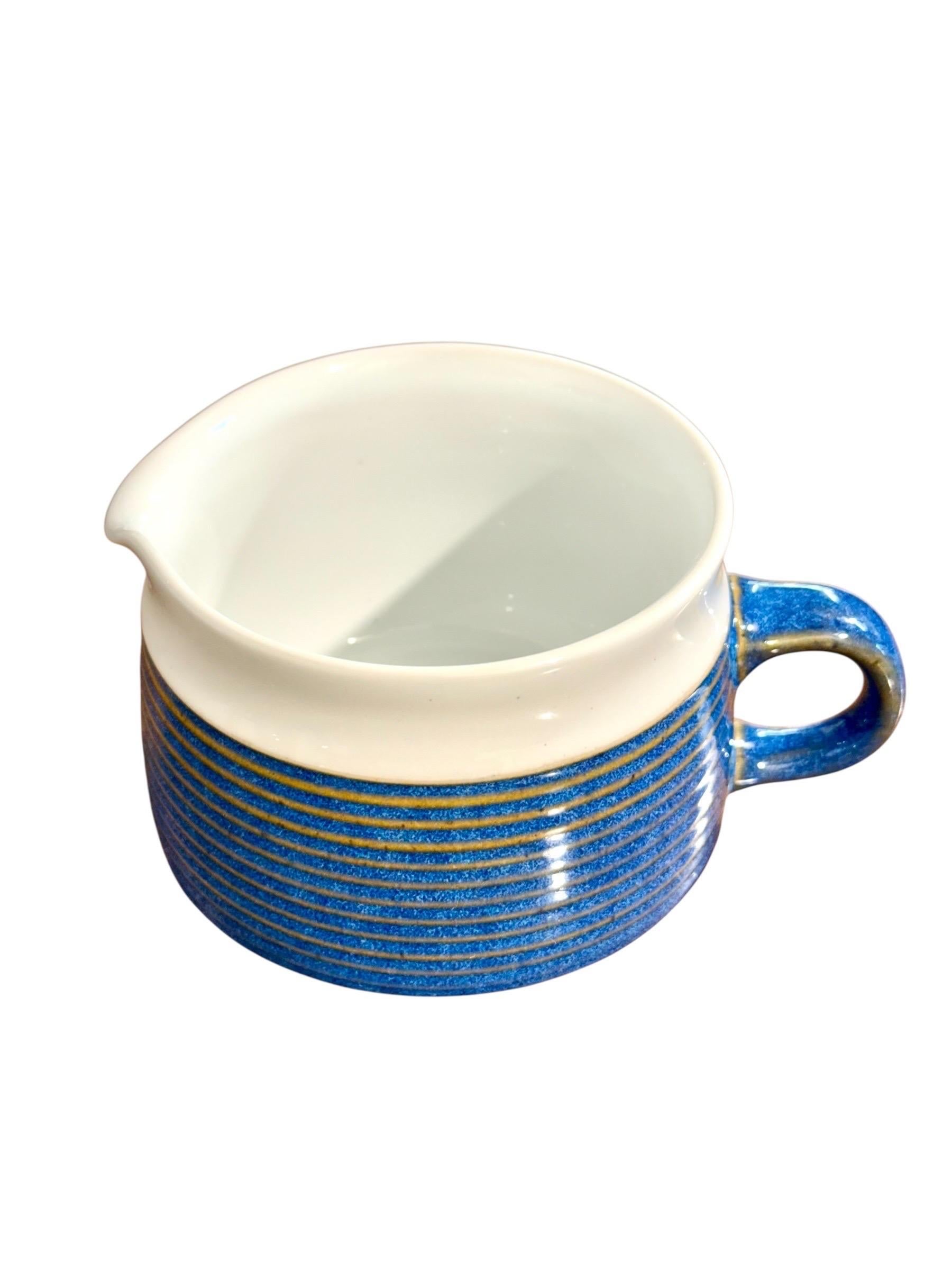Céramique Denby England, service à café bleu et blanc, milieu du 20e siècle en vente