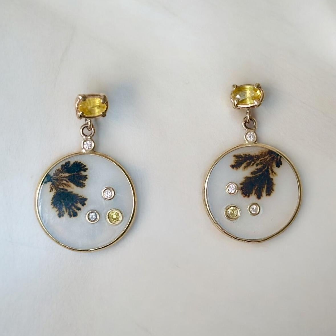 EAURES DENDRITIC AGATE, avec saphirs jaunes, diamants et or 14 carats Unisexe en vente