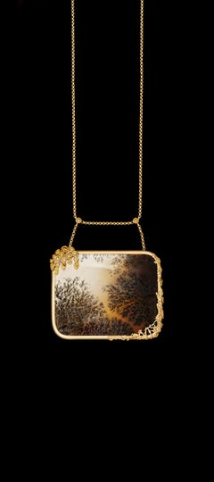 Dendritic Agate, Fancy Colored Canary Diamond and 18 Karat Gold Pendant Necklace