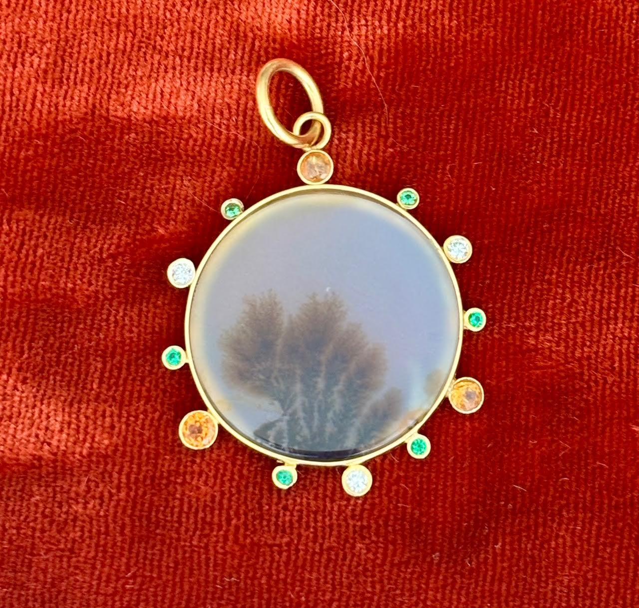Pendentif DENDRITIC AGATE, avec diamants, émeraudes, grenats mandarins et or 14 carats en vente 2